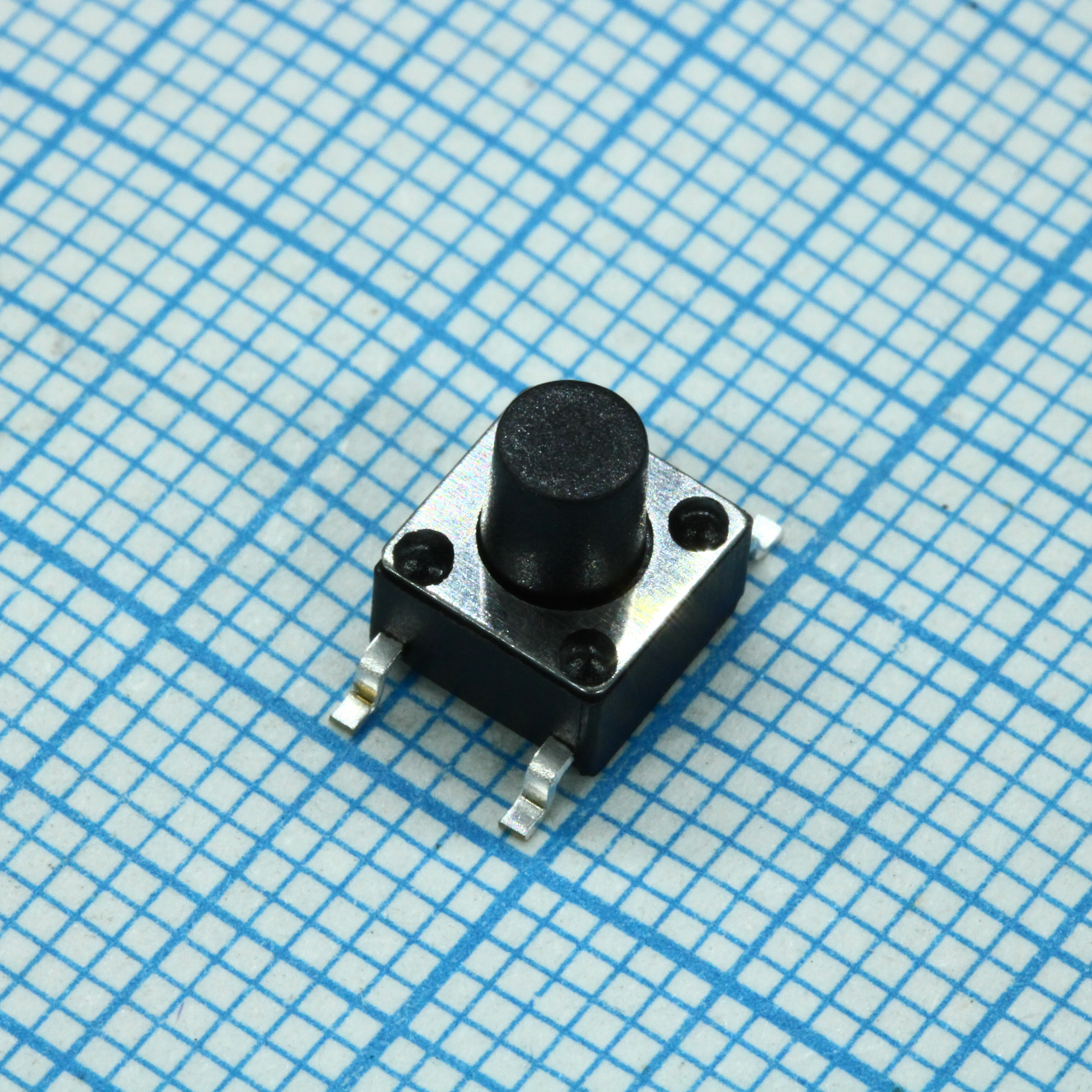 L-KLS7-TS6604B-7.0-180-T - Кнопка тактильная 6х6мм h=7мм усилие нажатия 180гр SMD монтаж в ленте