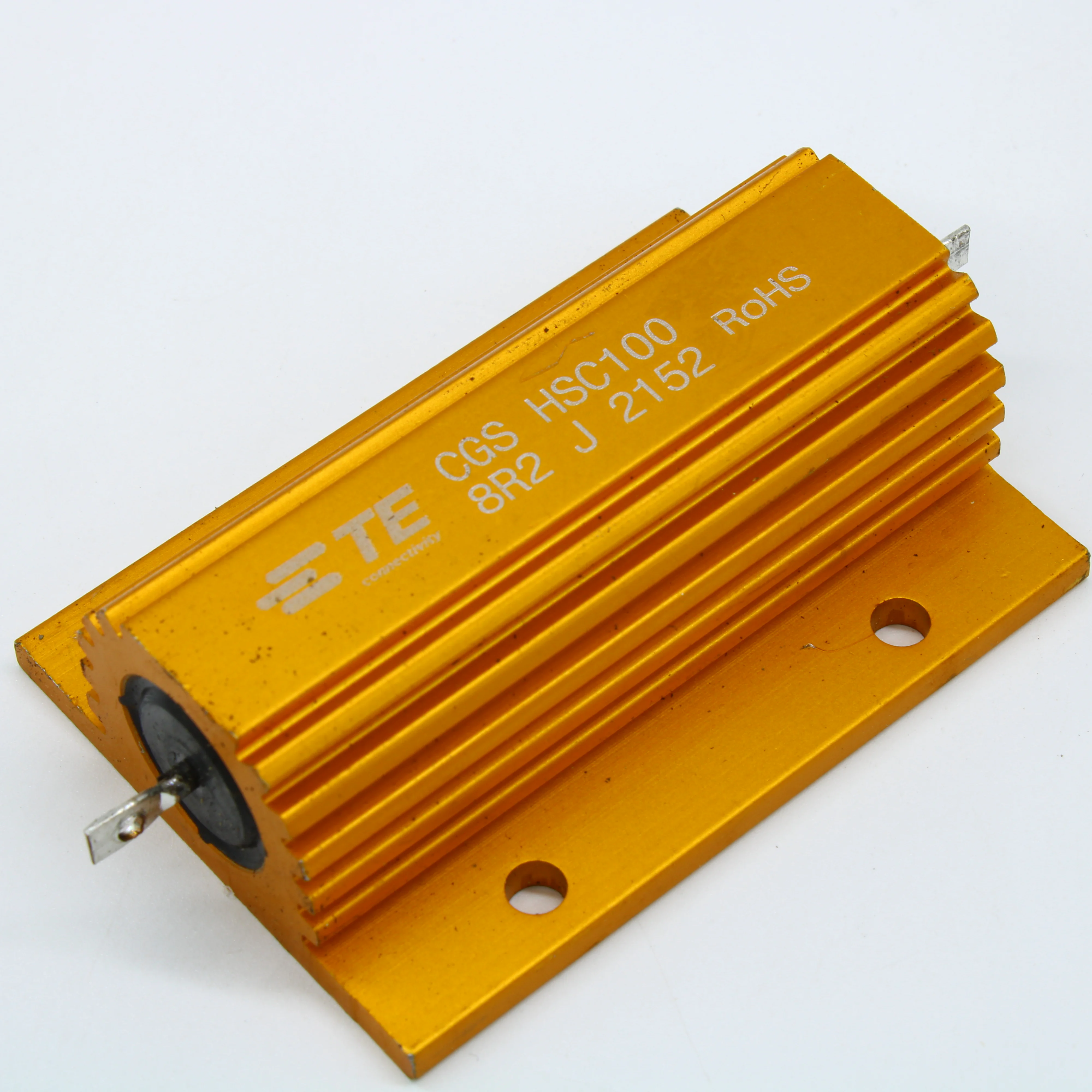 HSC1008R2J - Резистор постоянный проволочный 100Вт 8.2Ом ±5% ±50ppm/°C алюминиевый корпус аксиальный