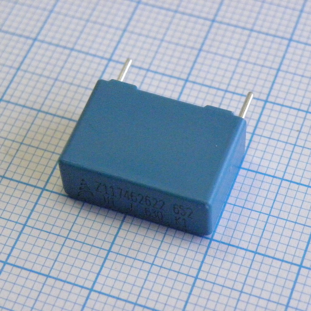 B32652A6104J - Пленочный конденсатор 0.1uF 630V PP 5% (18 X 7 X 12.5mm)