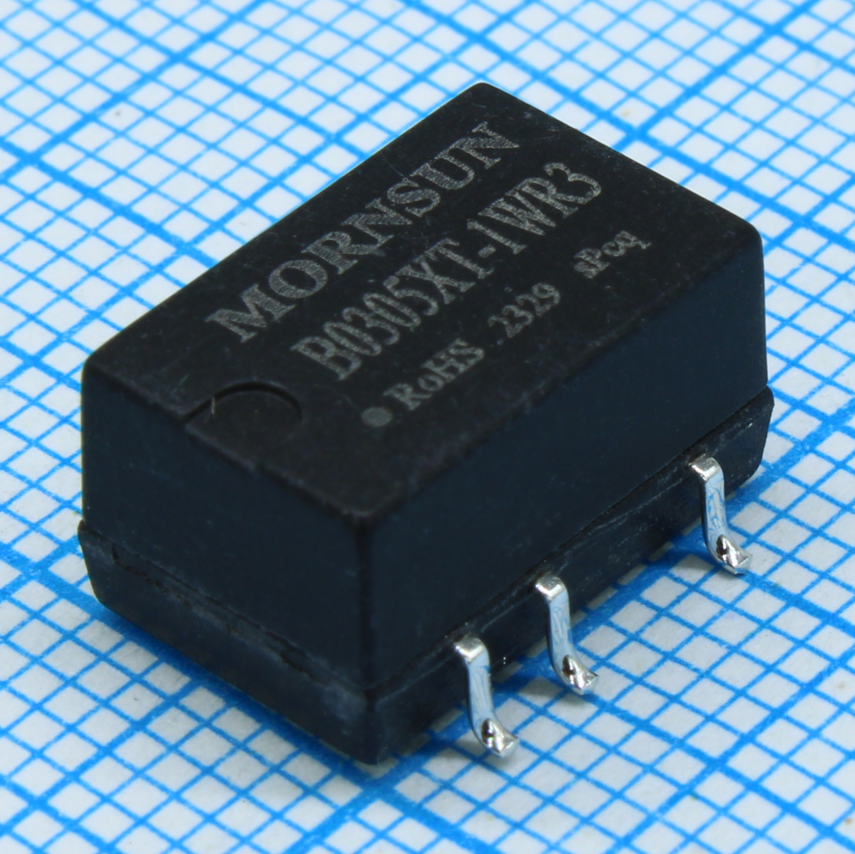 B0305XT-1WR3 - Преобразователь DC/DC мощность, Вт: 1 вход 3.3В выход 5В 200мА -40°С...+105°С изоляция: 1500В