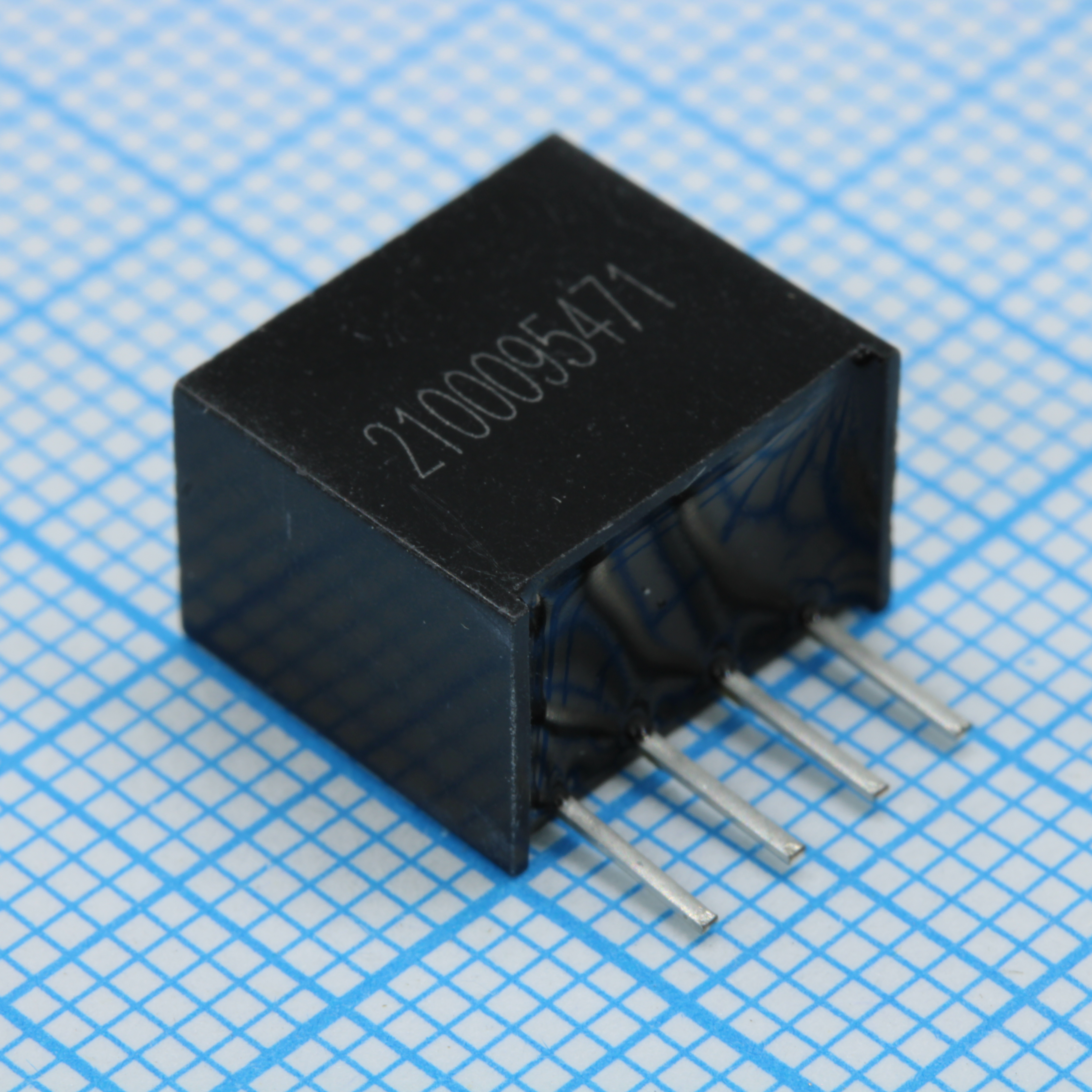 B0505M-2WR3 - Преобразователь DC/DC на печатную плату 2 Вт, вход 4.5...5.5 В, выход 5 В/0.4 А