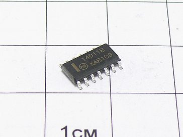 Микросхема MC14011BD