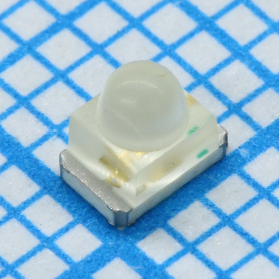 KPDA-3020ZGCK - Светодиод smd 3.0х2.0мм/зеленый/515нм/700-1500мКд/прозрачный/10°/угловой