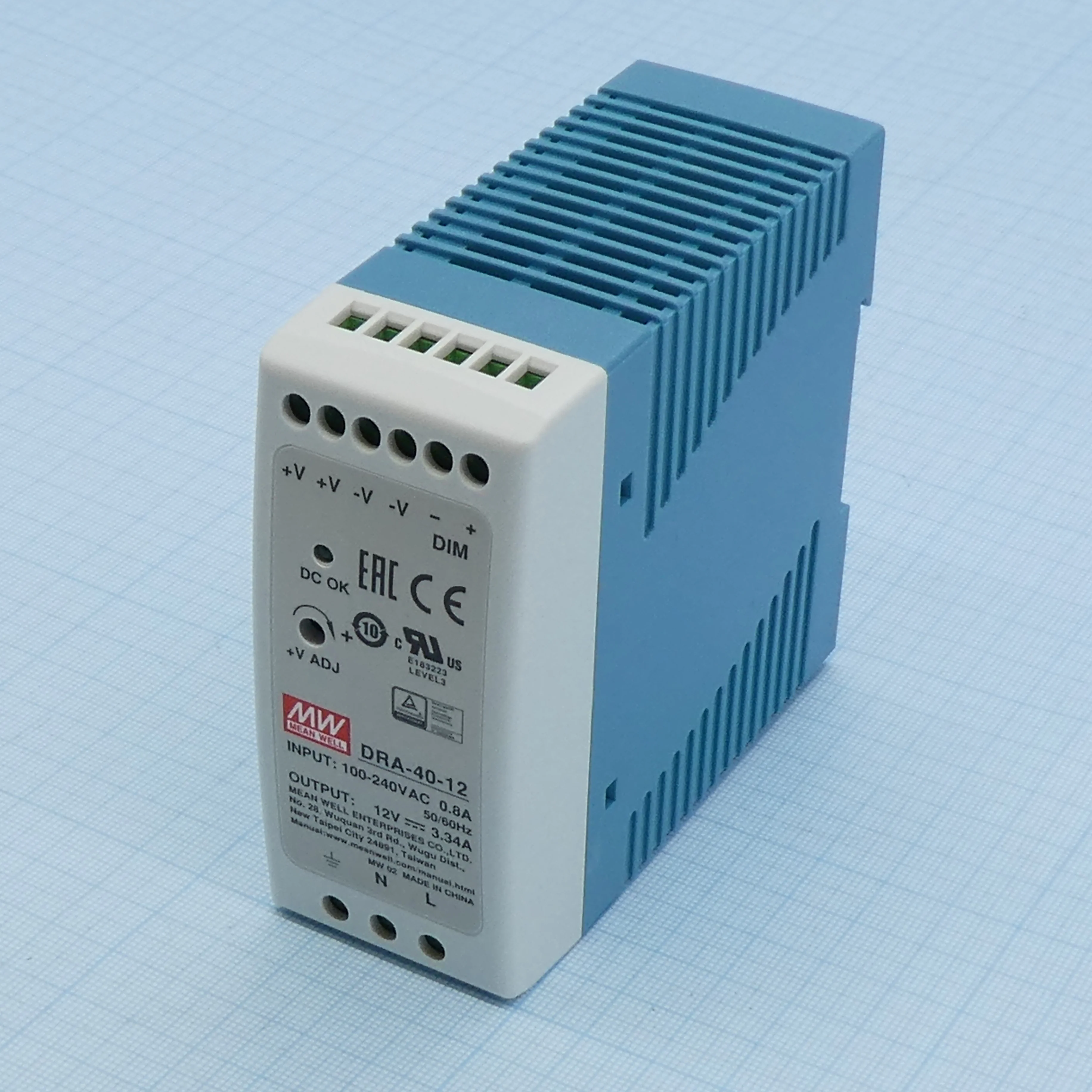DRA-40-12 - Преобразователь AC-DC на DIN-рейку  40.08Вт, выход 12В/3.34A, рег. вых 12…15В, димминг 3 в 1, вход 90...264В AC, 47...63Гц, 127...370В DC, изоляция 3000В AC, на DIN рейку, 40х90х100 мм, -30...+70°С