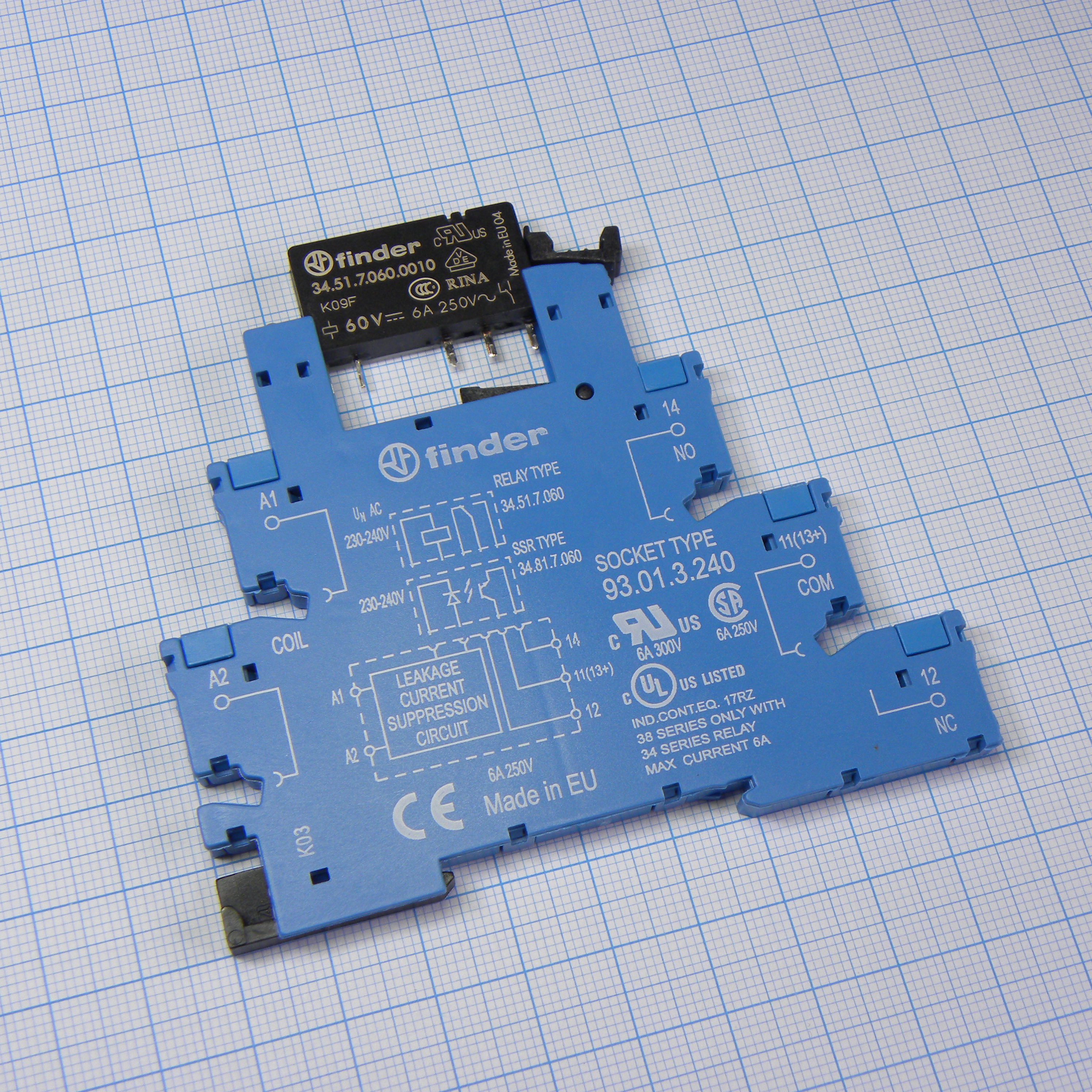 38.51.3.240.0060 - Интерфейсный модуль, электромеханическое реле; 1CO 6A; контакты AgNi; питание 230-240В AC/DC; подавление утечки тока; категория защиты IP20; винтовые клеммы