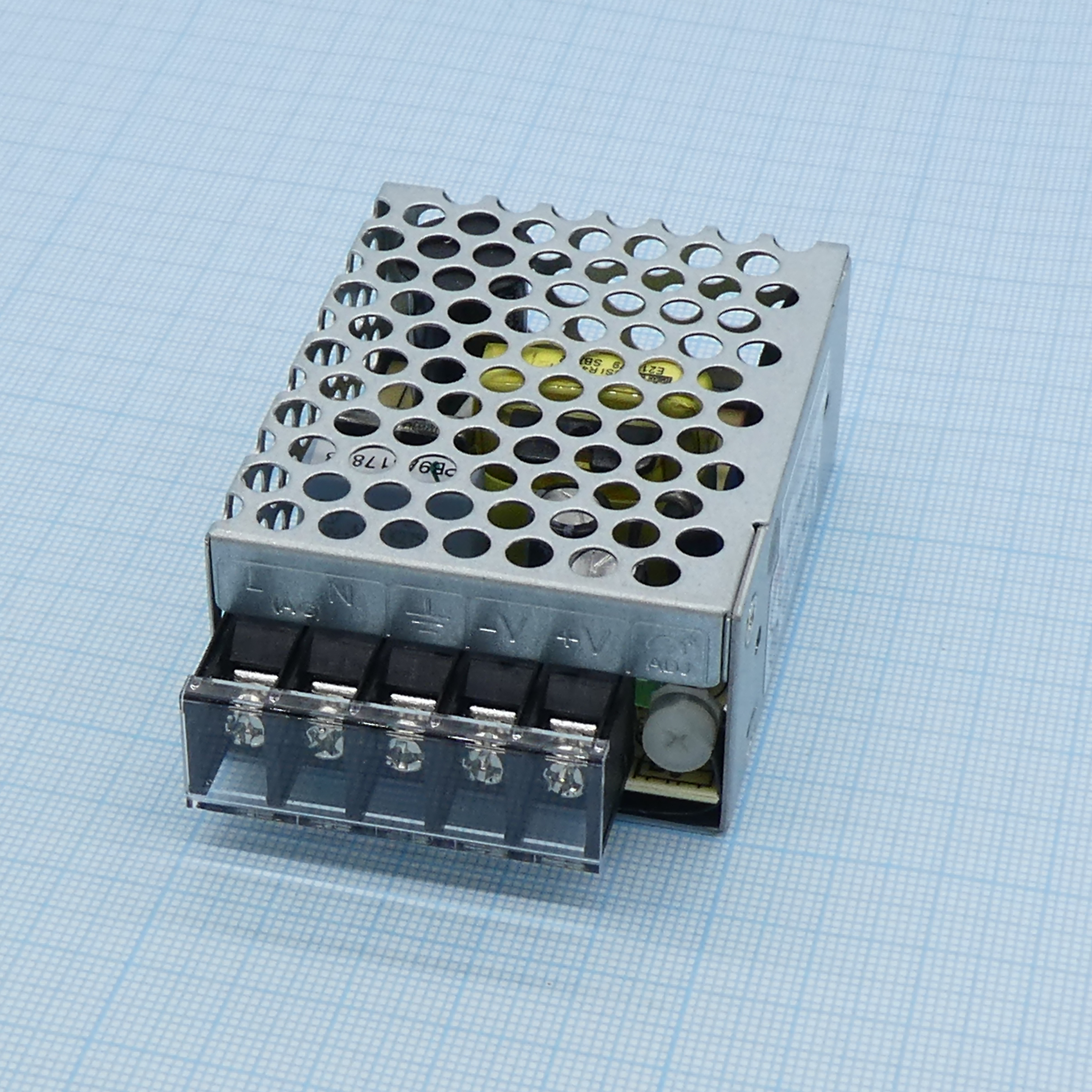 RS-15-48 - AC-DC, 15Вт, выход 48В/0.313A, рег. вых 43.2…52.8 В , вход 88…264В AC, 47…63Гц / 125…373 В DC,  изоляция 3000В AC, в кожухе 62,5х51х28мм, -20…+70°С