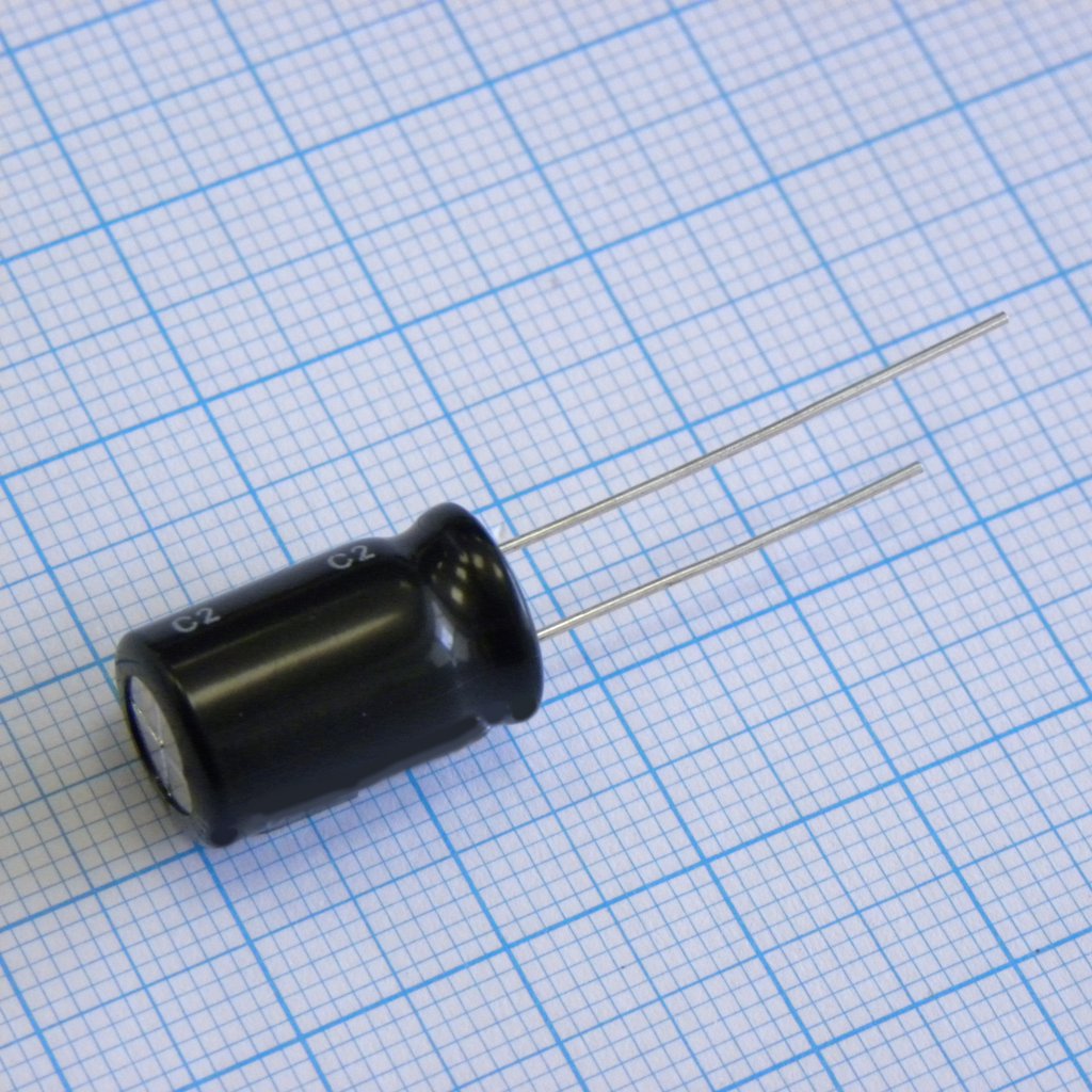 SB025M0100B5S-1015 - Конденсатор радиальный 100мкФ 25В ±20% 10*15 105°С Низкий ток утечки