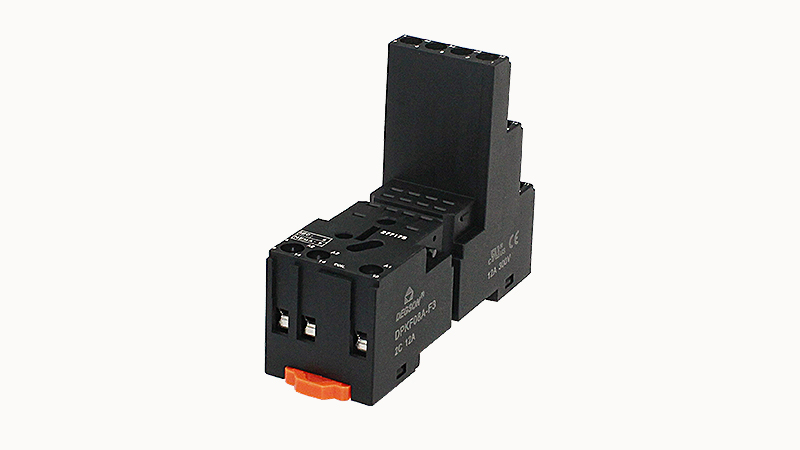 Колодка для реле DPKF08A-F3 - Колодка для реле DRPE-2CH, 12A, 300V, фиксация провода: зажимная клетка, с защитой от прикосновения, с разъемом для модуля DMD, пластик, цвет: черный, монтаж на DIN рейку
