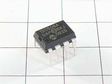 Микросхема PIC12C509A-04 /P