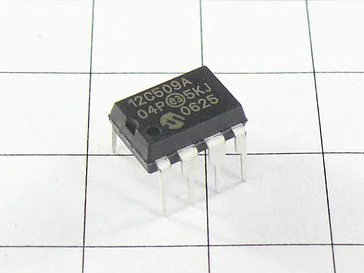 Микросхема PIC12C509A-04 /P