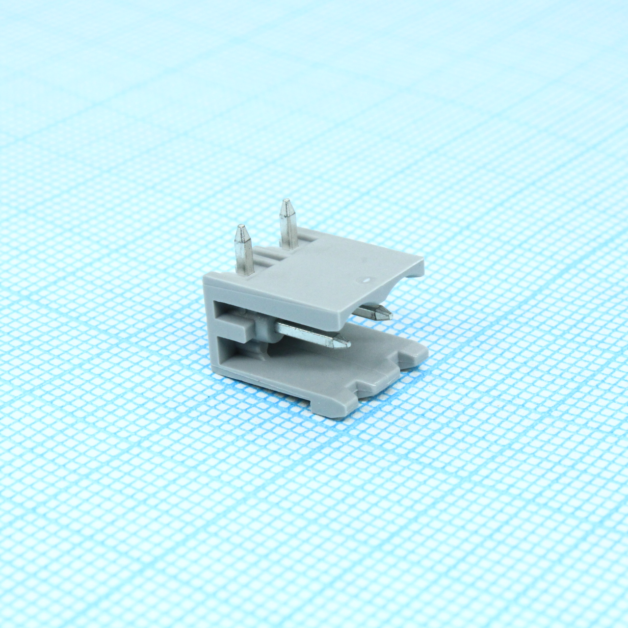 BCH-508H- 2 GY - Корпусная часть для печатных плат, номинальный ток: 12 A, расчетное напряжение (III/2): 320 В, номинальное сечение: 1,5 мм?, полюсов: 2, размер шага: 5,08 мм, цвет: сигнальный серый