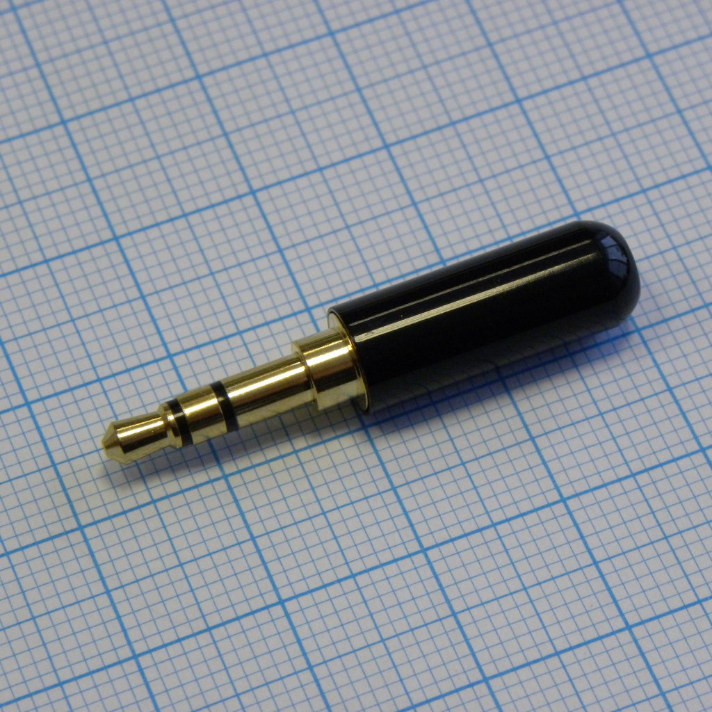 TRS 3.5Bk (mini plug) штекер металл мини - Стерео аудио штекер 3.5мм, металлический черный миниатюрный кожух.