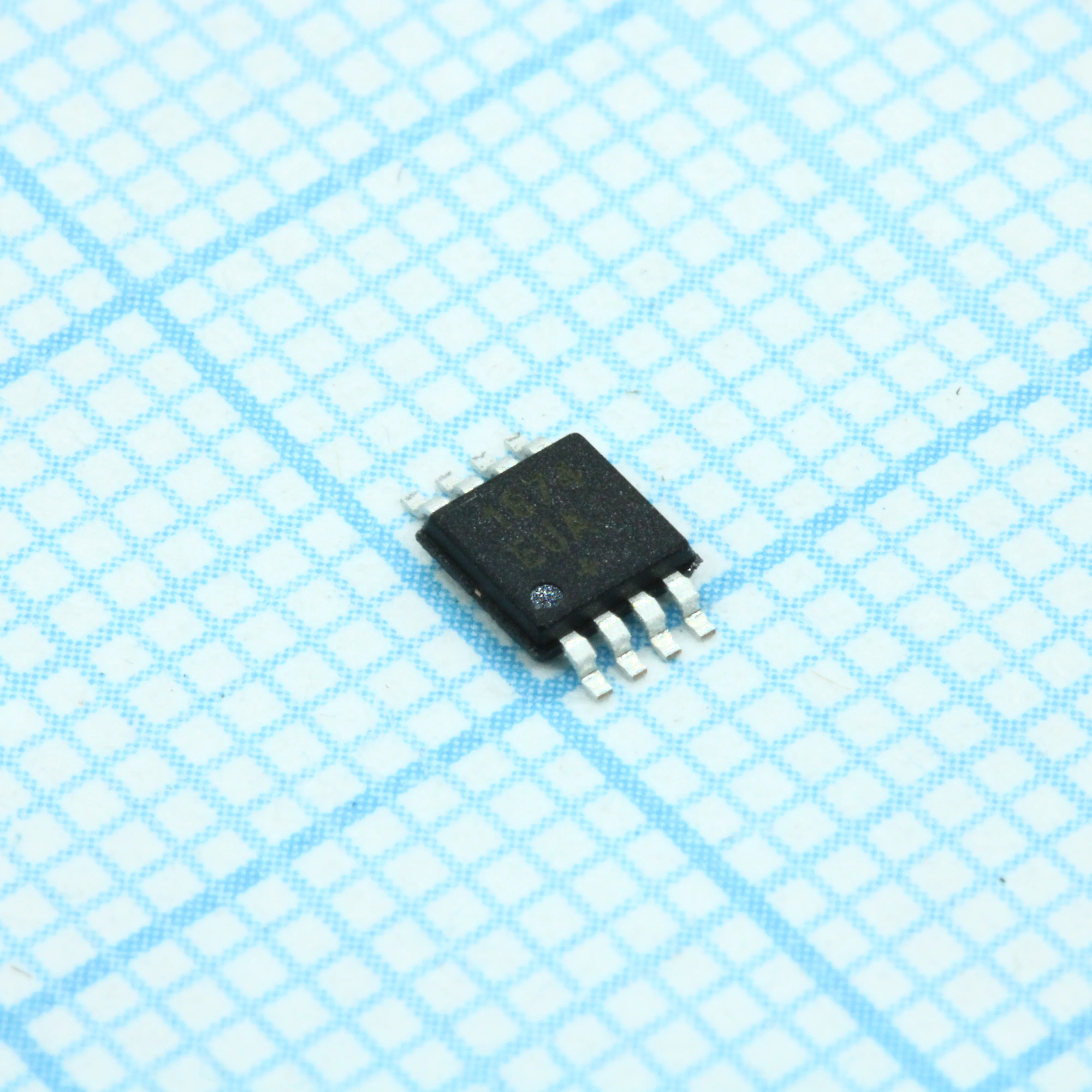 MAX1674EUA+T - Преобразователь постоянного тока повышающий синхронный фиксированный/подстраиваемый