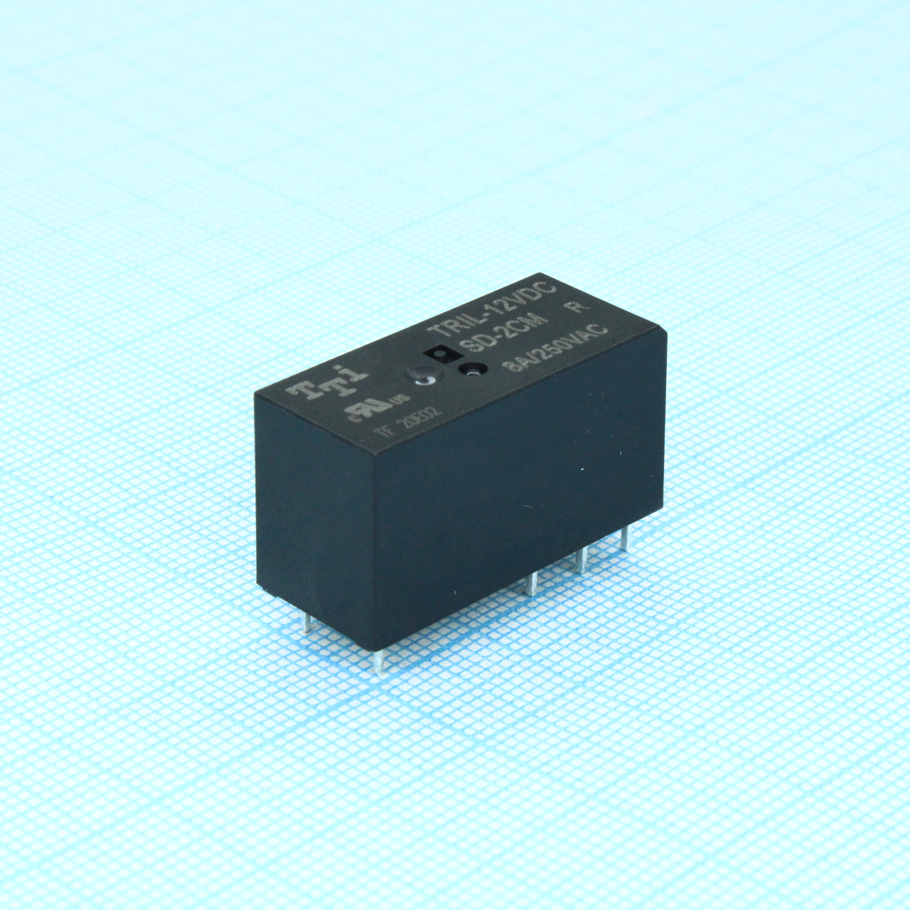 TRIL-12VDC-SD-2CM-R - миниатюрное 12VDC, 8А, 2переключения