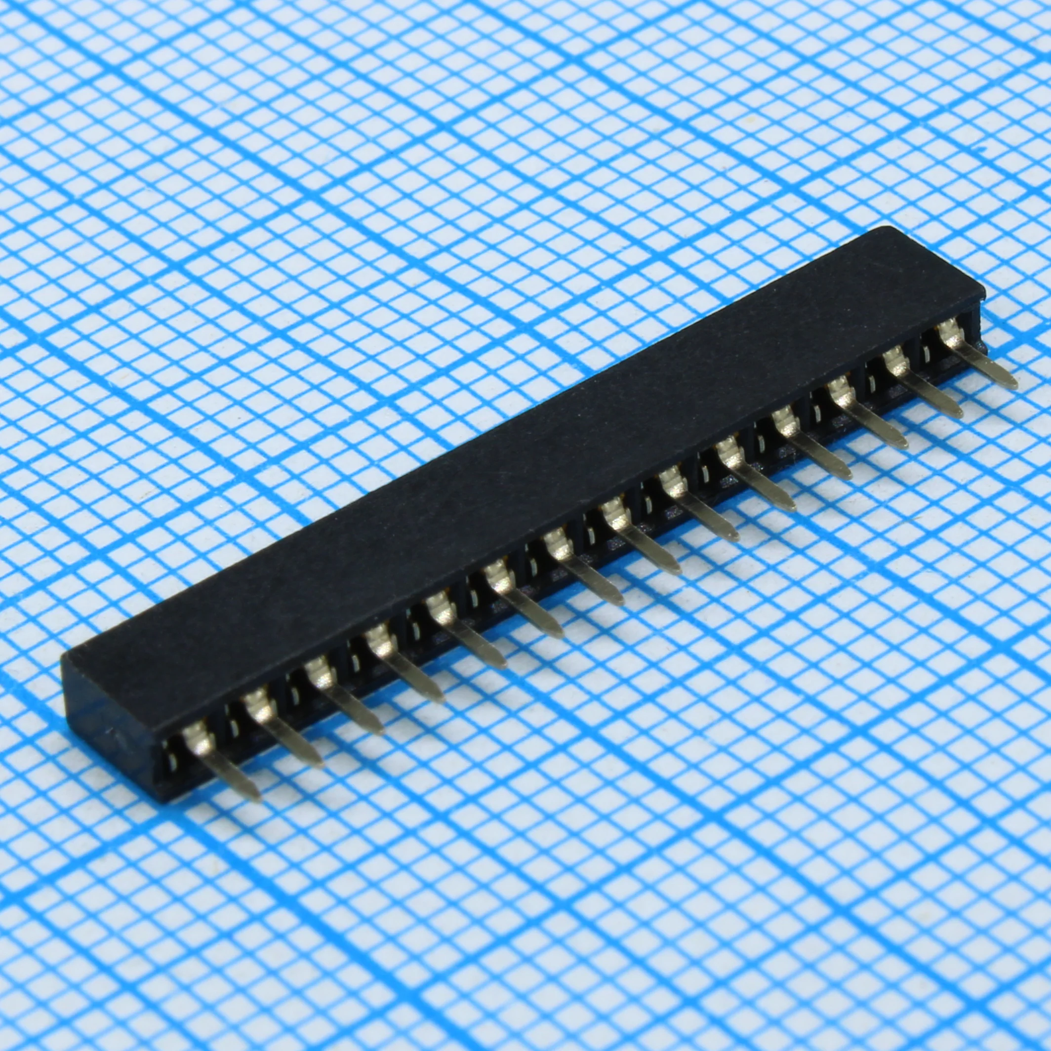 DS1026-01-1X14S8BV - Гнездо на плату 1x14 конт., шаг 2.00мм, высота 4.3мм, позолоч.