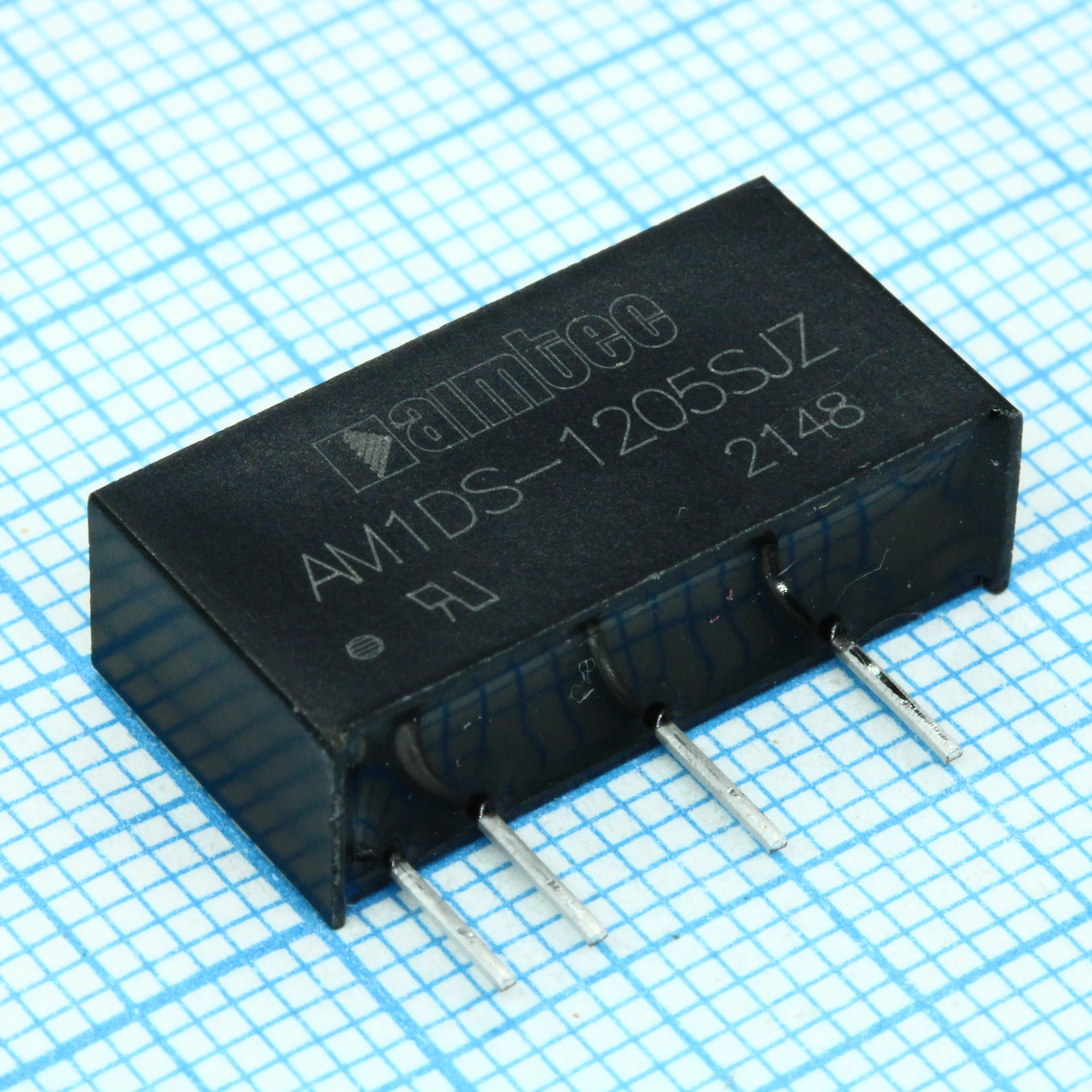 AM1DS-1205SJZ - DC/DC, 1Вт, вход 10.8…13.2В, выход 5В/0.02…0.2А, изоляция 1500В DC, КПД 80%, максимальная емкостная нагрузка не более 2400мкФ, SIP7, 19.65x6x10.16мм, -40…105°C, пластик