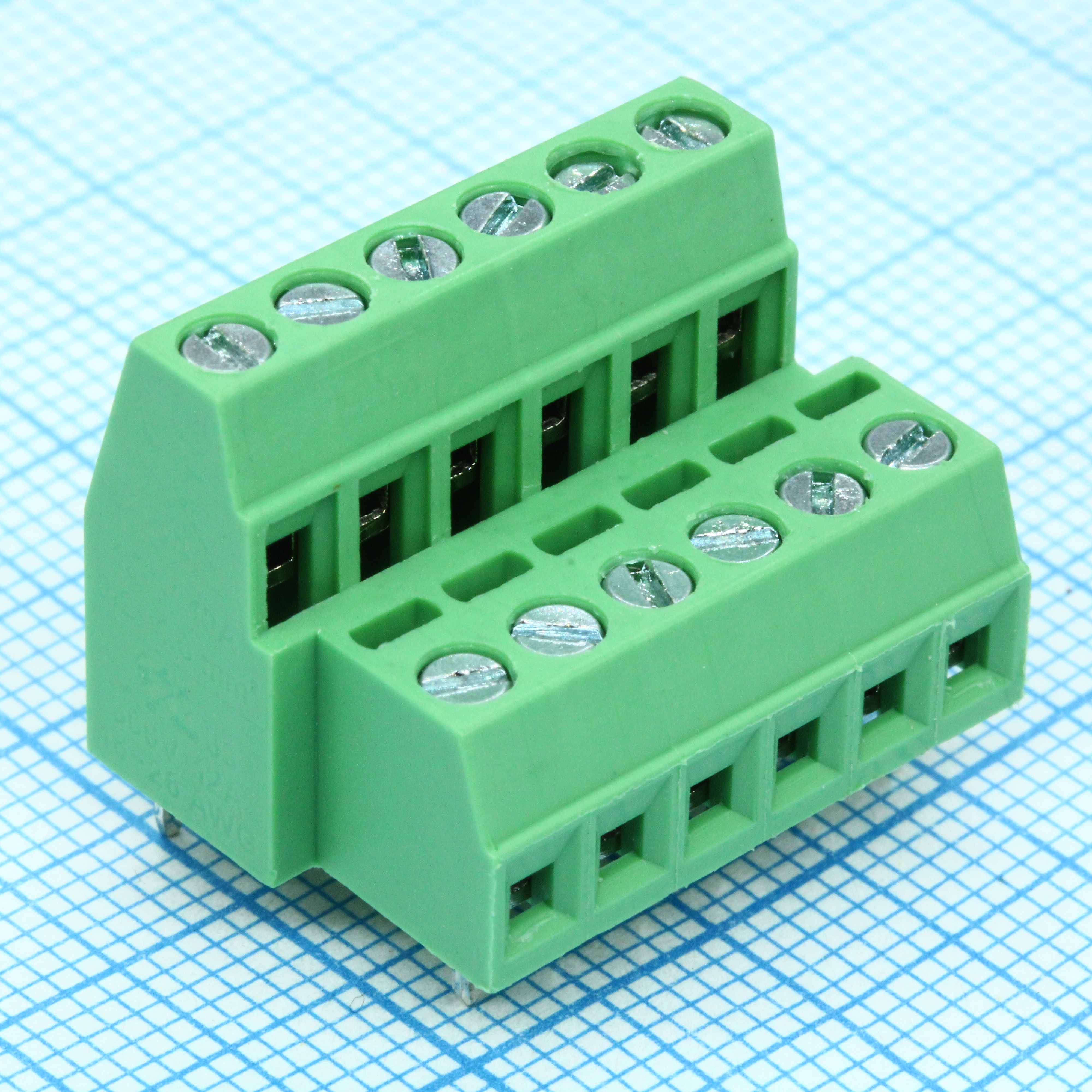DG381A-3.5-12P-14-80A(H) - Винтовой клеммный блок c рельефной обоймой, 12 контактов. Серия DG381A-3.5