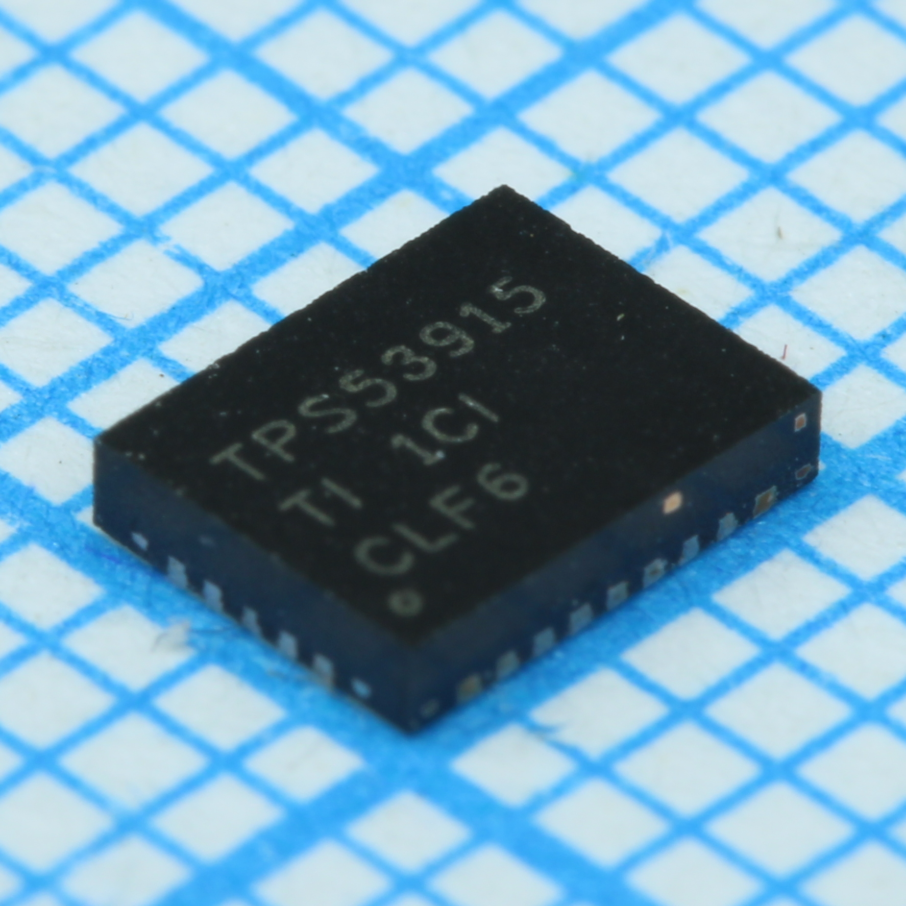 TPS53915RVER - Стабилизатор напряжения импульсный 1.5-18V Input 12A Sync SD SWIFT Cnvtr