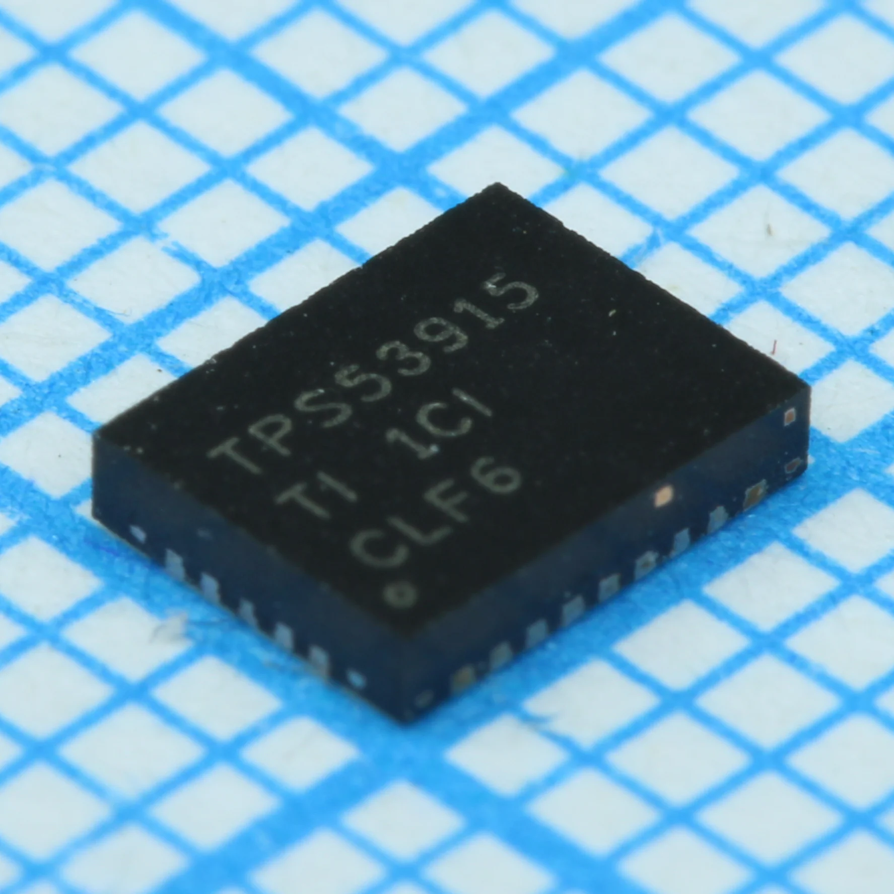 TPS53915RVER - Стабилизатор напряжения импульсный 1.5-18V Input 12A Sync SD SWIFT Cnvtr