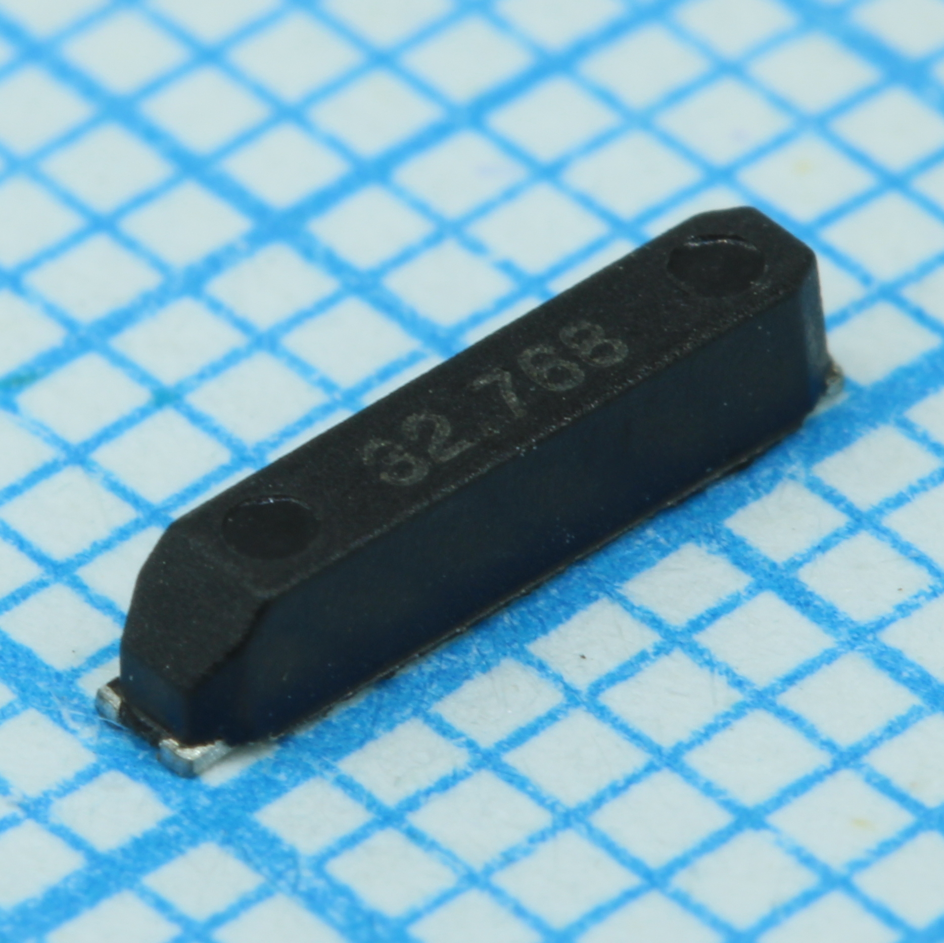 WTL4X85573FO - Резонатор кварцевый 32.768кГц 7пФ