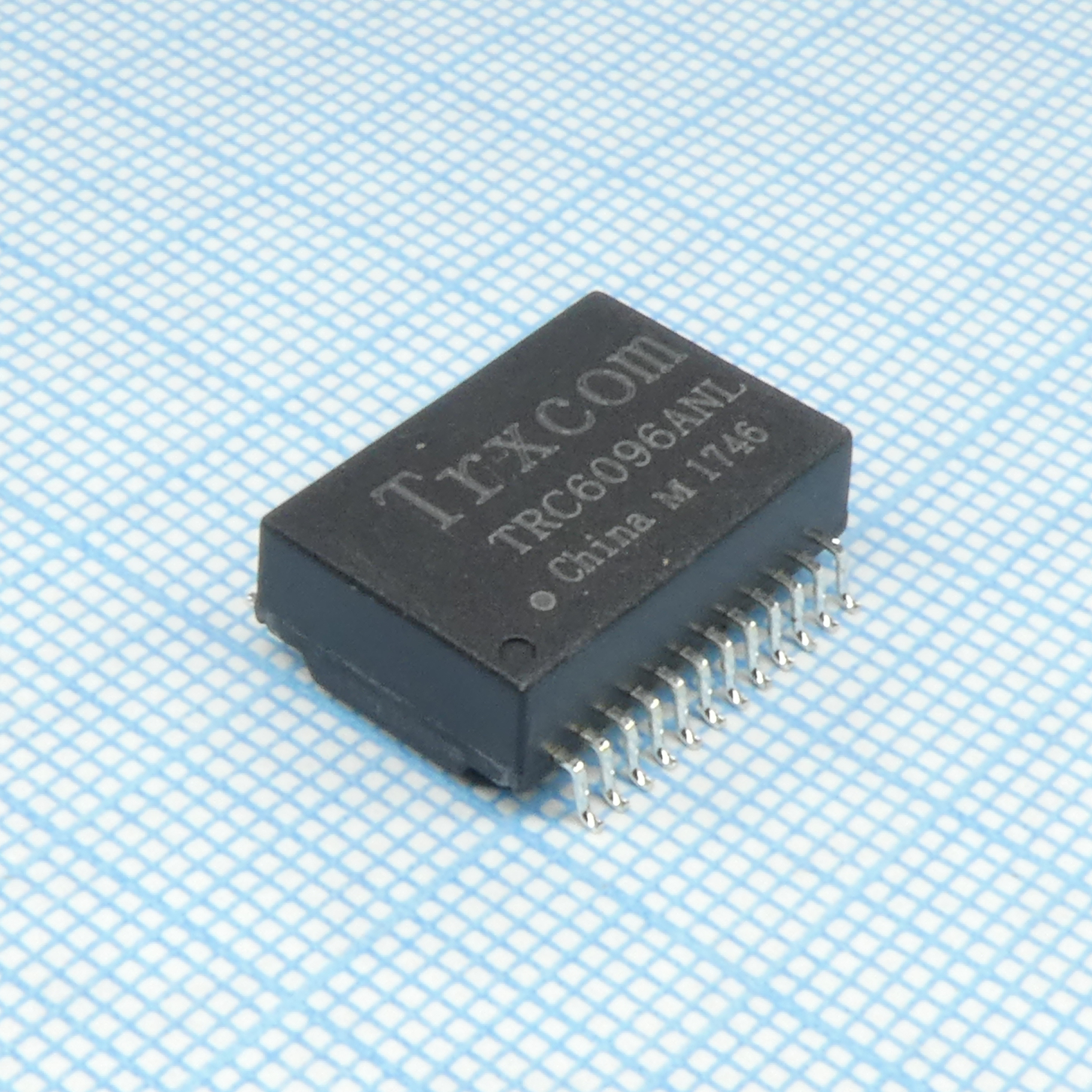 TRC6096ANL - Трансформатор согласующий (1:1) изоляция 1кВ -40°С...+85°С  SOIC-24
