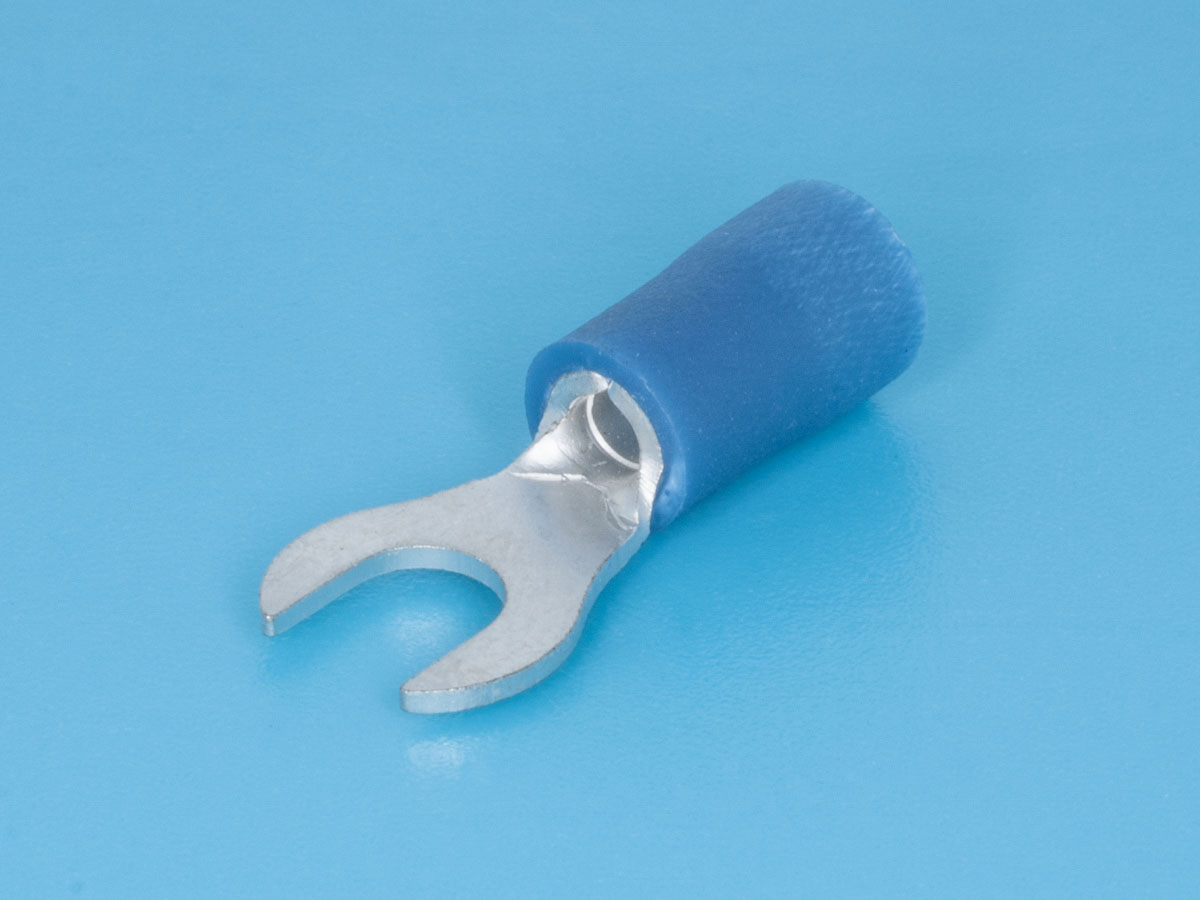 TYRI-2-4 - Клемма тип "U" 4,3мм на провод 1,5-2,5мм круглая, изолированная, кратно 100шт.