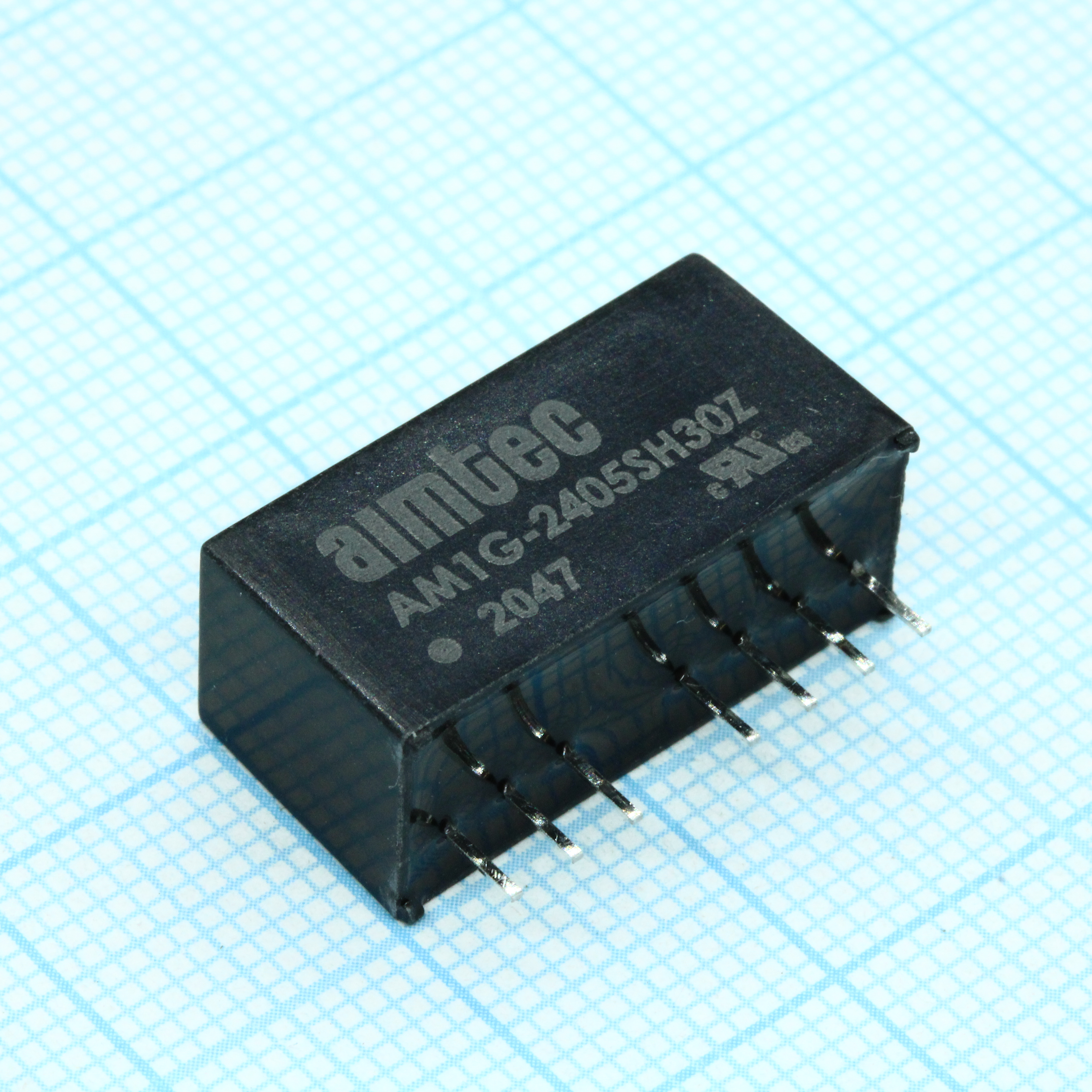 AM1G-2405SH30Z - DC/DC, 1Вт, вход 18…36В, выход 5В/0.2А, изоляция 3000В DC, КПД 72%, максимальная емкостная нагрузка не более 3300мкФ, вход On/Off, SIP8, 21.85x9.2x11.1мм, -40…85°C, пластик