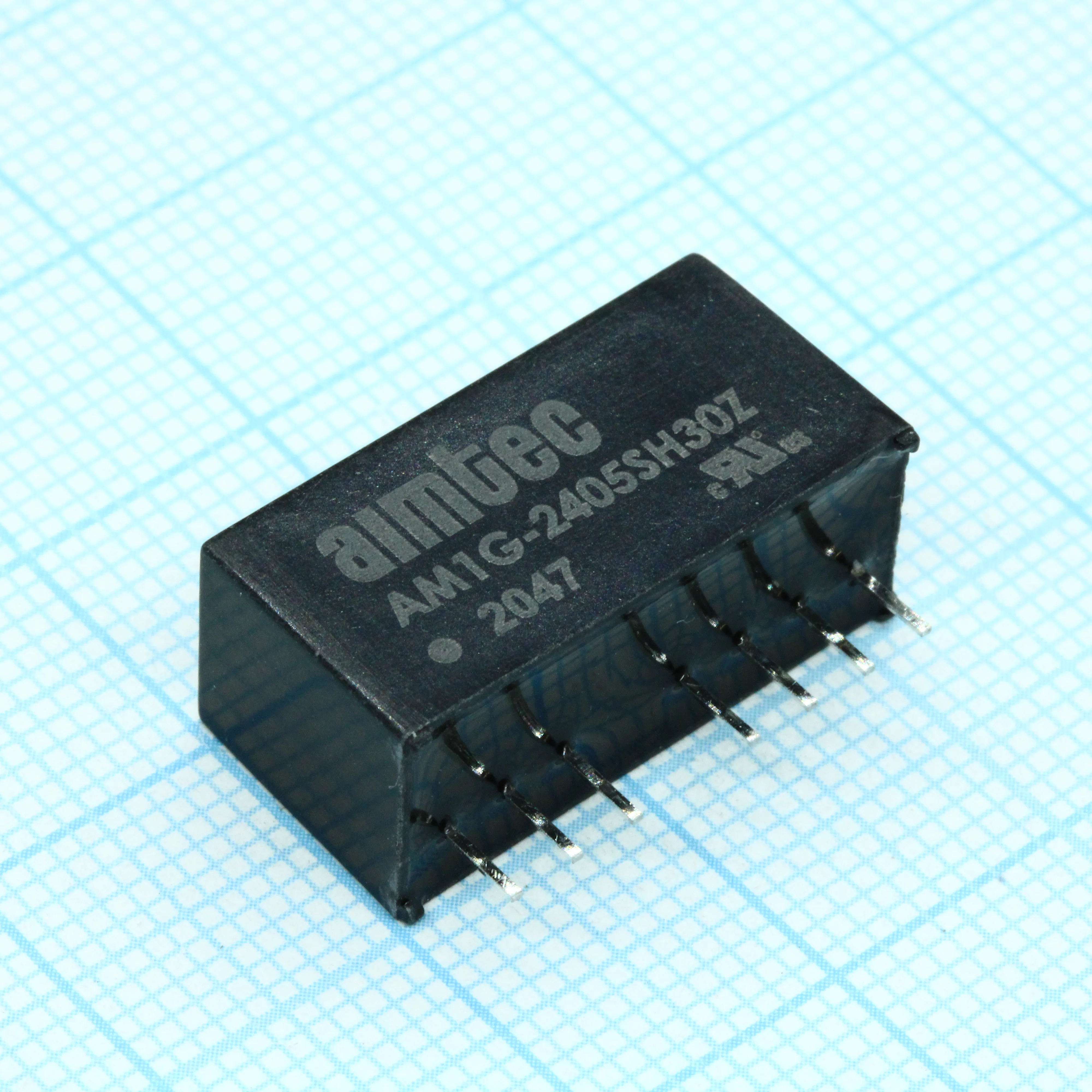 AM1G-2405SH30Z - DC/DC, 1Вт, вход 18…36В, выход 5В/0.2А, изоляция 3000В DC, КПД 72%, максимальная емкостная нагрузка не более 3300мкФ, вход On/Off, SIP8, 21.85x9.2x11.1мм, -40…85°C, пластик