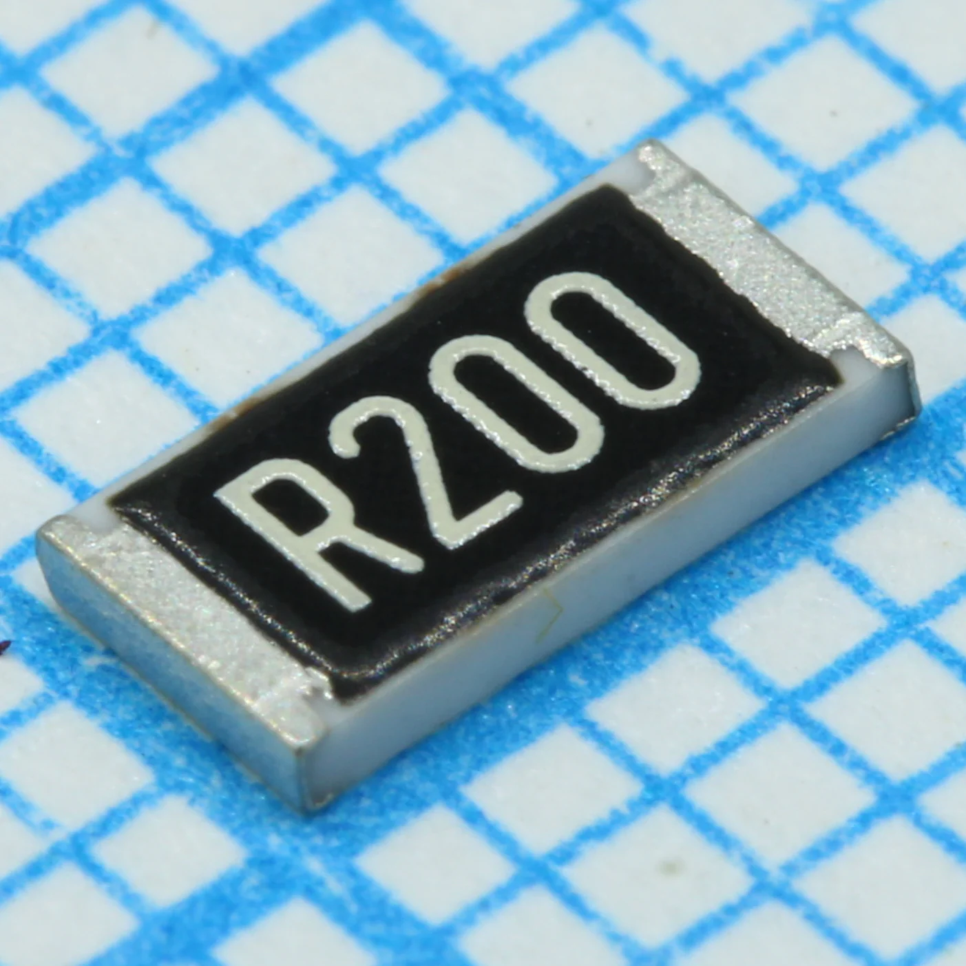 RBH-10SR200JT - Толстопленочный ЧИП-резистор 2010 0.2Ом ±5% 0.75Вт ±1000ppm/°C лента на катушке