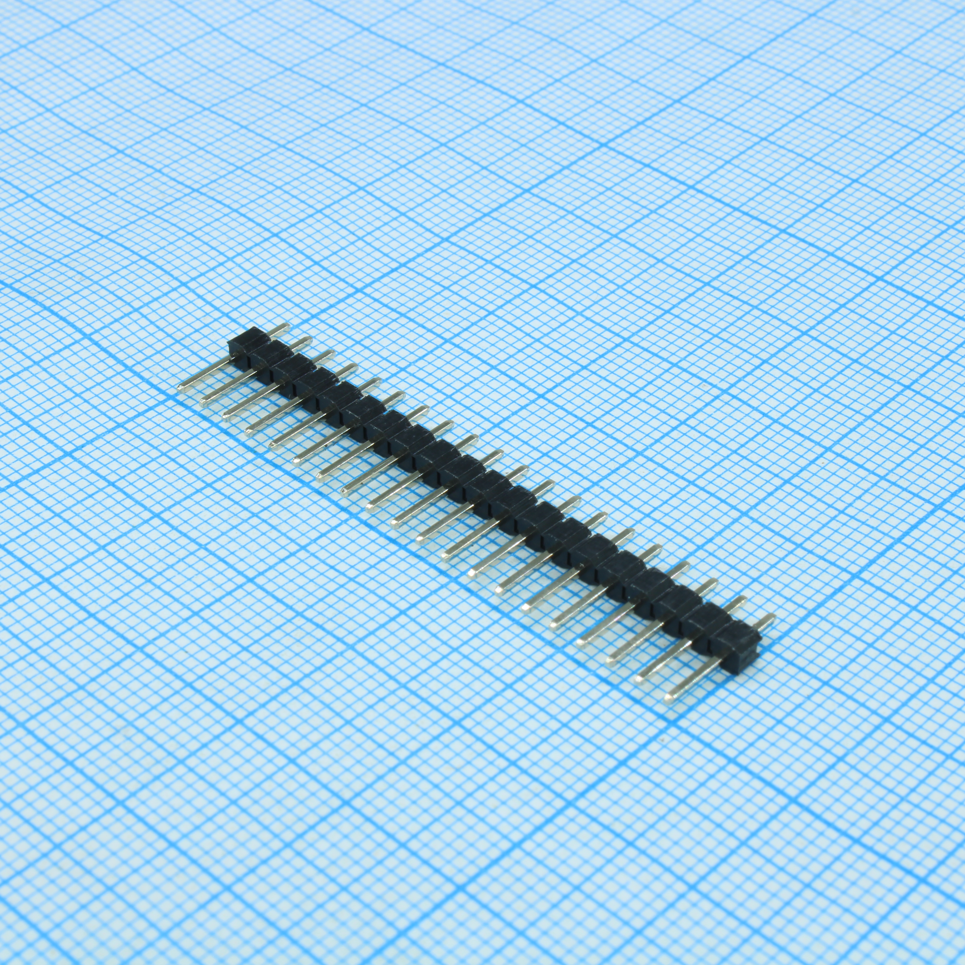 DS1021-1X20SF11-B - Соединитель штыревой, вилка на плату однорядная прямая 20pin(1x20), шаг 2.54мм