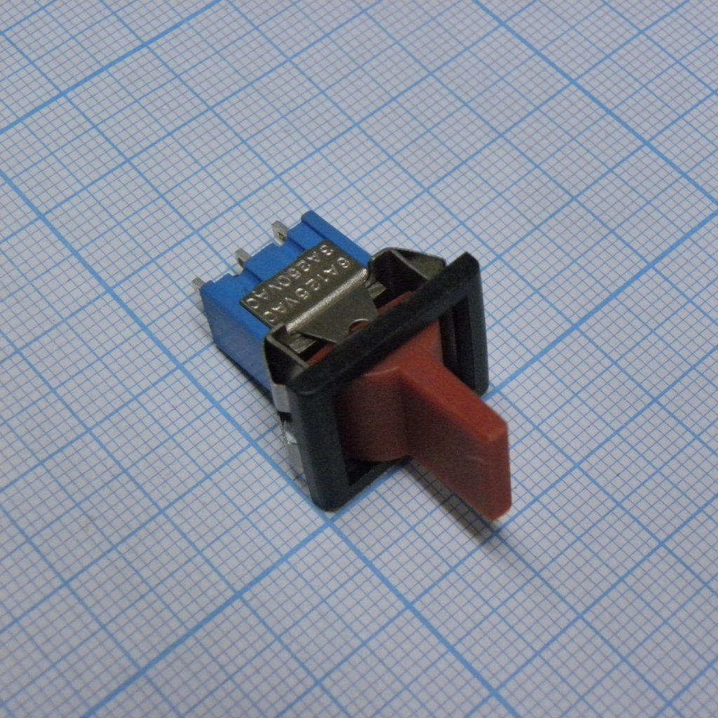 SWRS-113-F1 - Тумблер с клавишей