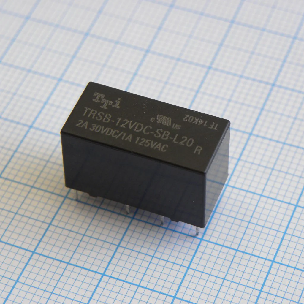 TRSB-12VDC-SB-L20-R - Катушка: 12 В 0,20 Вт 720 Ом Контакты: 2 переключающих 2 А 125 В перем. Материал: AgNi+Au Габариты 20,2х10,0х11,5 мм