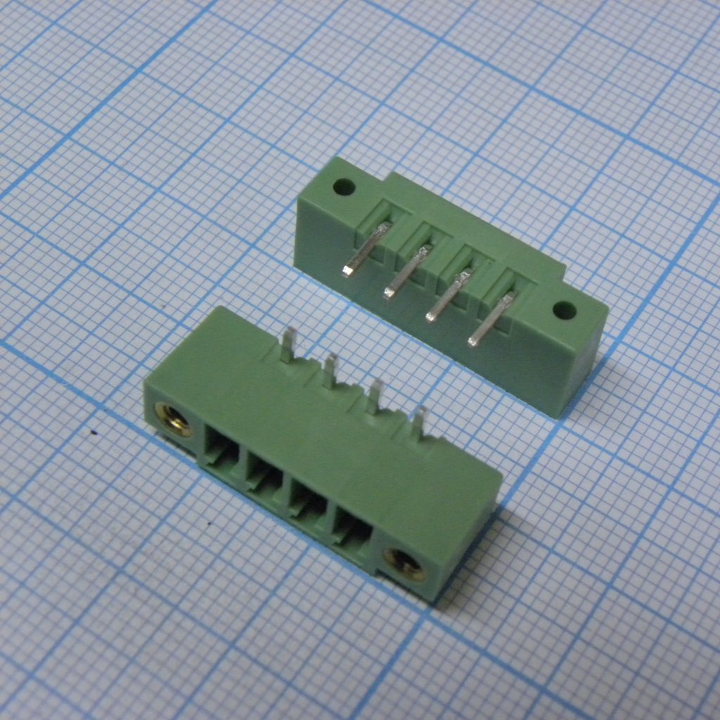 15EDGRM-3.81-04P-14-00A(H) - Разъемный клеммный блок на плату, 4 контакта. Серия 15EDGRM-3.81