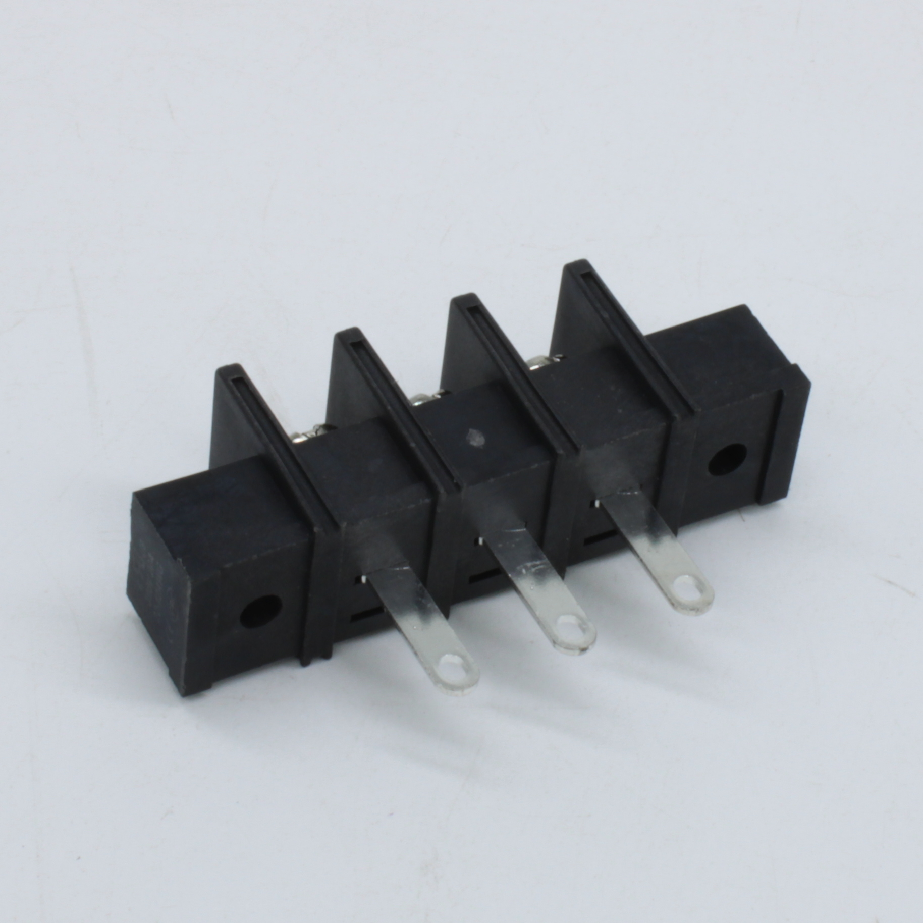 GT55H-A-03P-13-00 - Барьерный клеммный блок 3 контакта. Серия GT55H-A