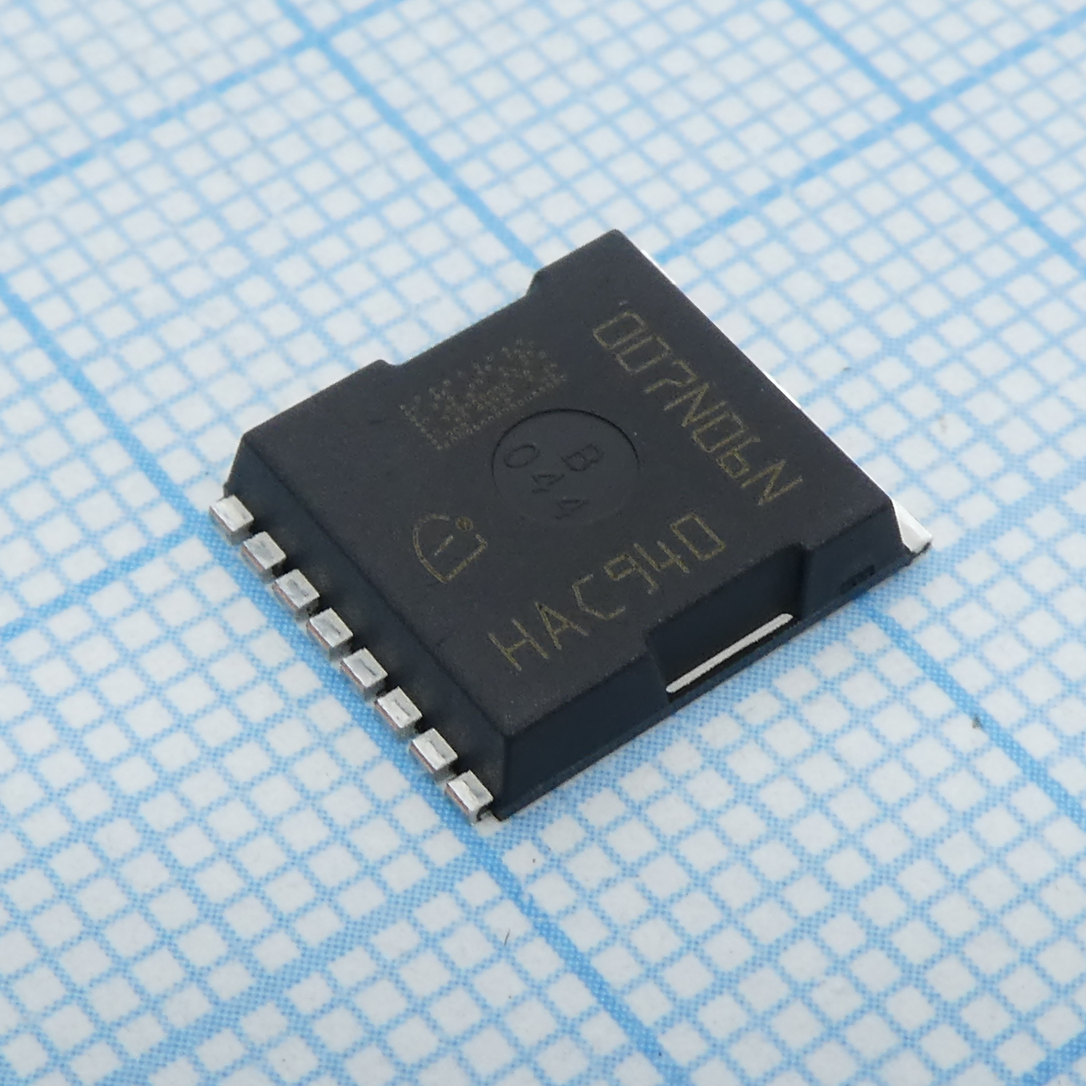 IPT007N06NATMA1 - Полевой MOSFET транзистор N-канальный 60В 300А 8HSOF