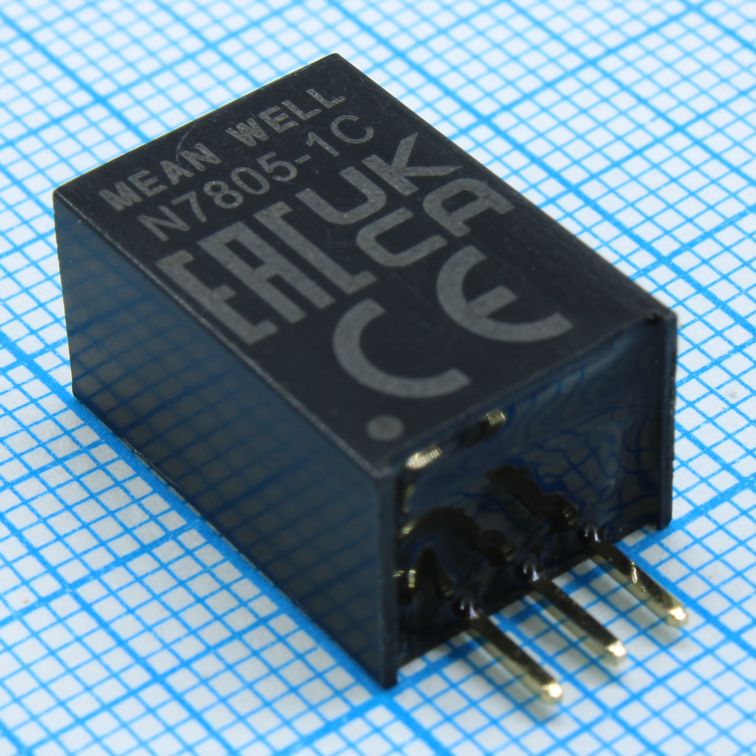 N7805-1C - Преобразователь DC/DC, 5Вт, без гальванической развязки, вход 8…36(20)В, выход 5В/1А или -5В/0.5А, SIP3, прямые выводы, 16x7,5x10,5мм, -40…+85°С