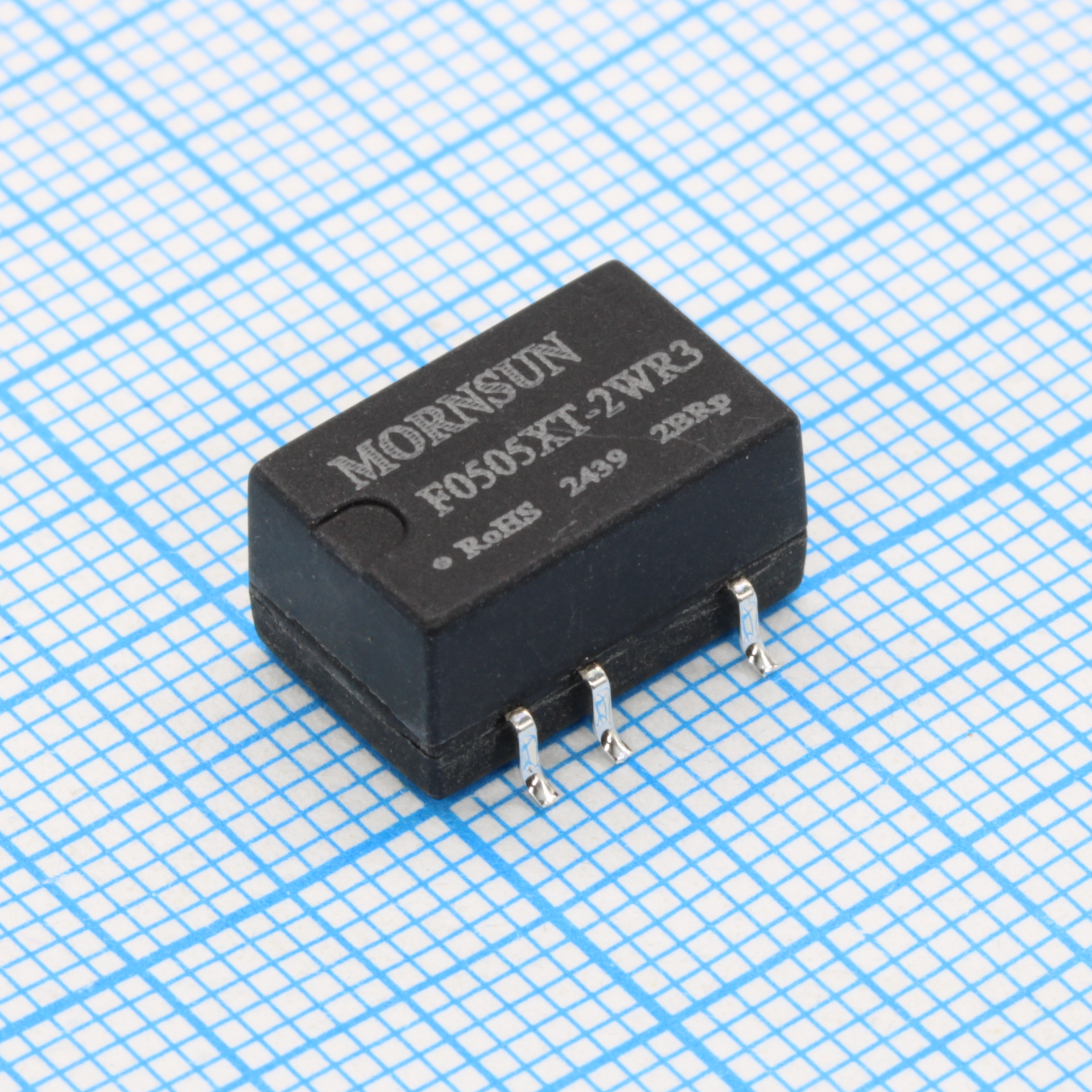 F0505XT-2WR3 - Преобразователь DC/DC мощность, Вт: 3 вход 5В выход 5В изоляция: 3000В