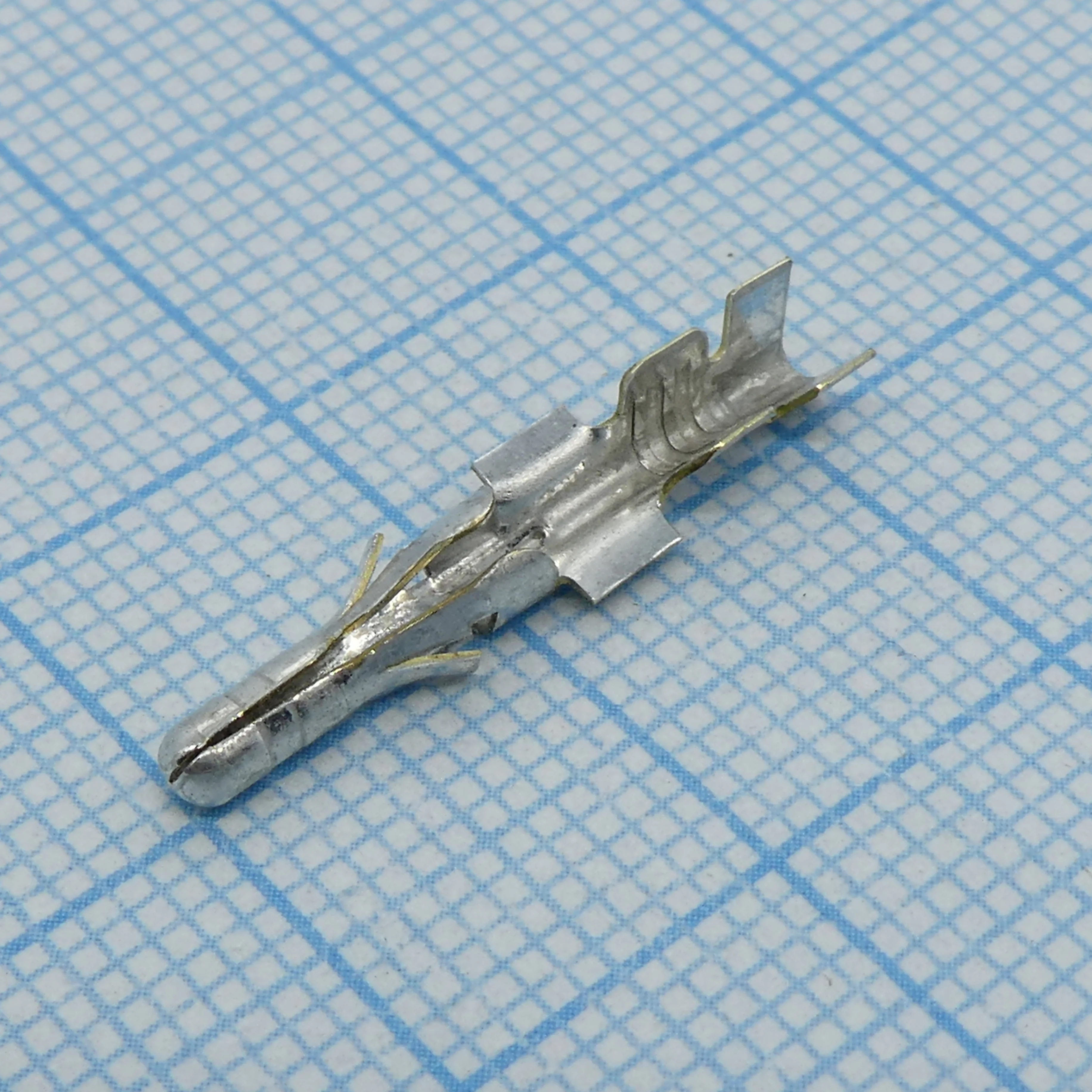2092116 - Контакт, Серия Standard .093", Штырь, Обжим, 18 AWG