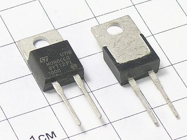 Диод BYT12PI-1000