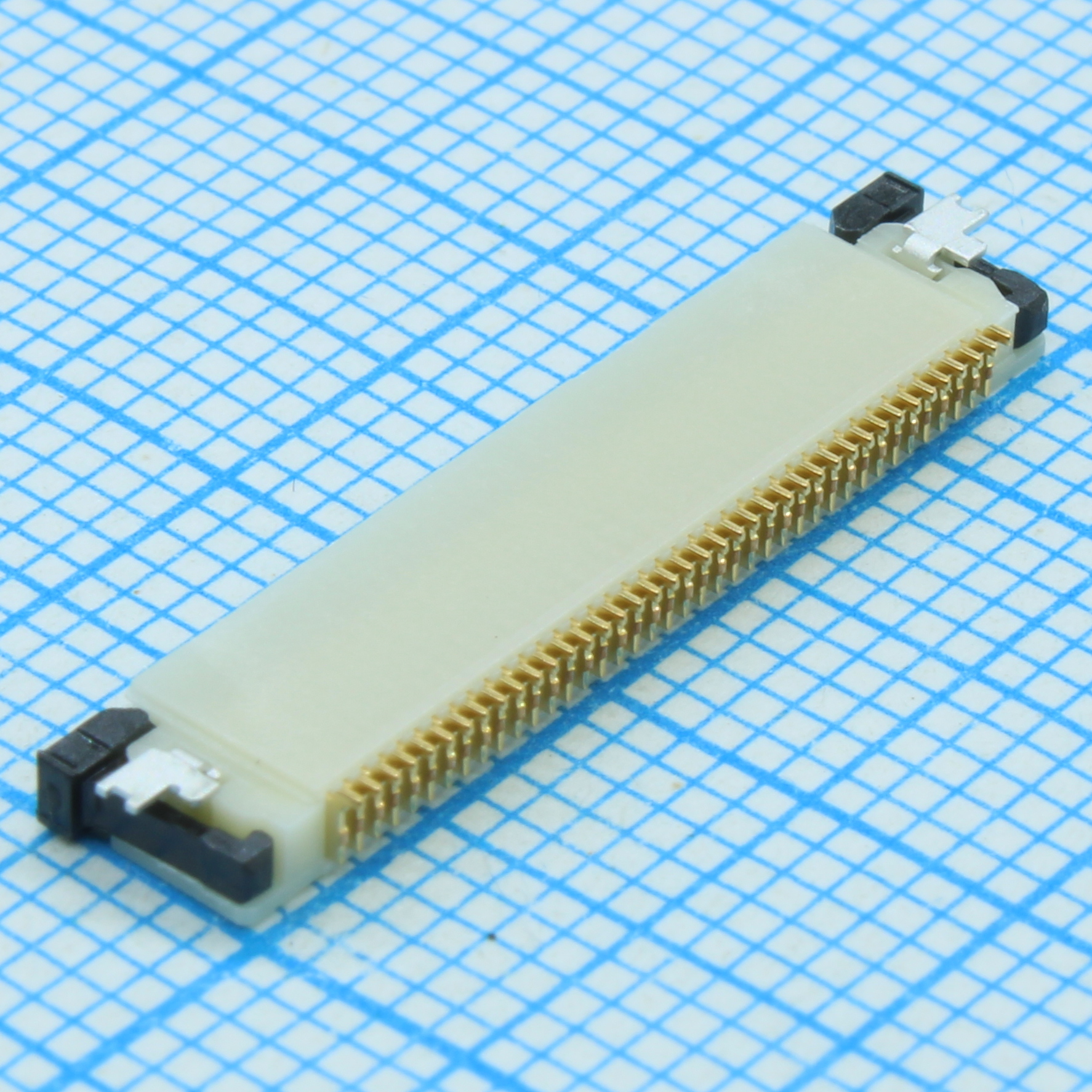 62684-401100ALF - Соединитель FFC/FPC 40 контактов шаг 0.5мм угловой SMD лента на катушке