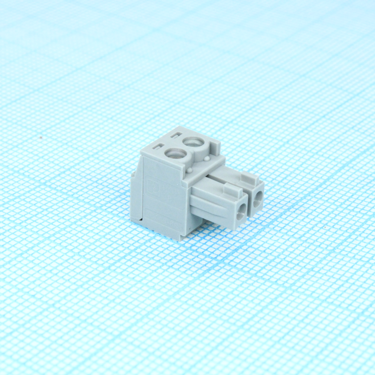 BCP-381- 2 GY - Разъемы для печатной платы, номинальный ток: 8 A, расчетное напряжение (III/2): 160 В, номинальное сечение: 1,5 мм?, полюсов: 2, размер шага: 3,81 мм, тип подключения: Винтовой зажим с натяжной гильзой, цвет: сигнальный серый