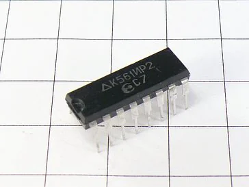 Микросхема К561ИР2