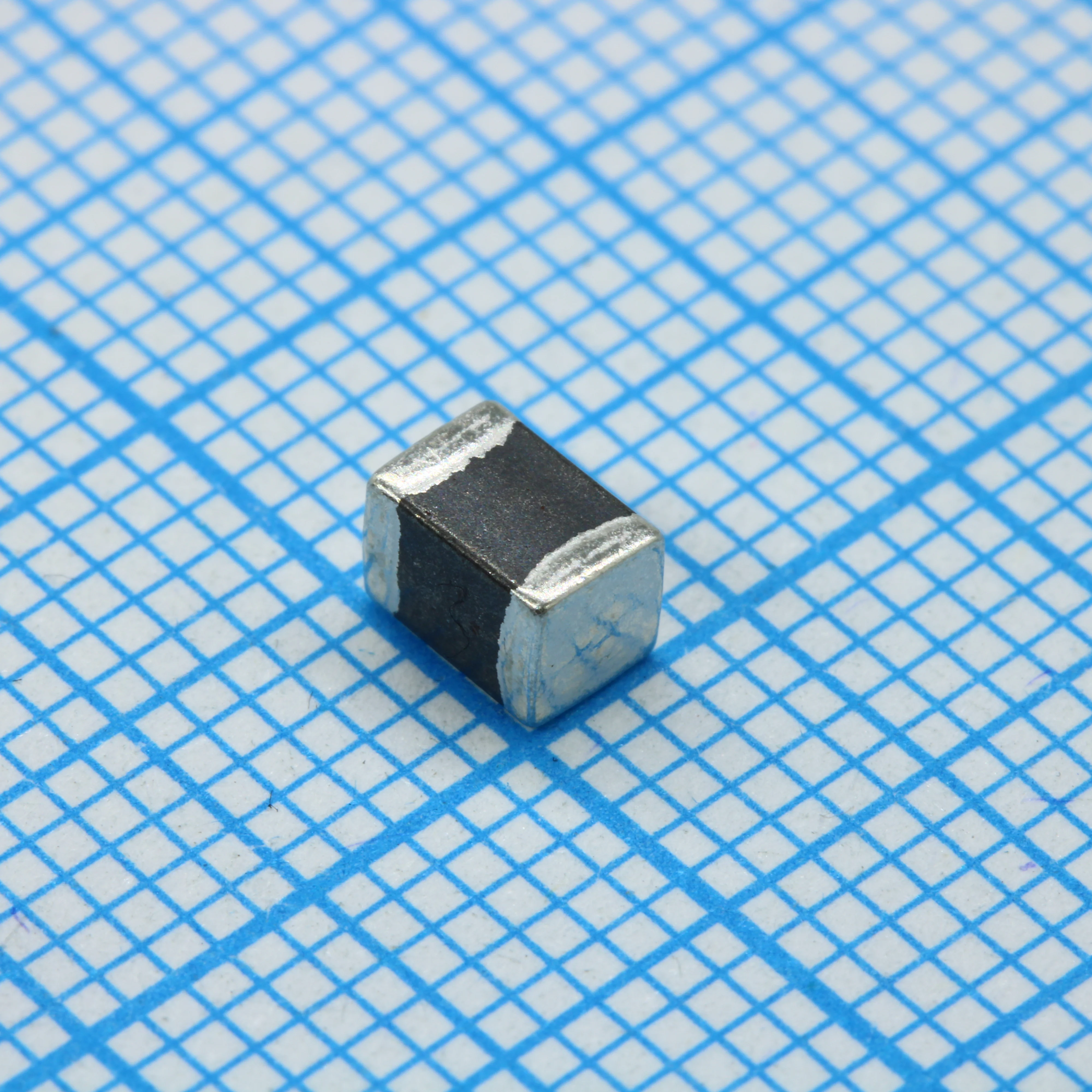 FBMH4532HM681-T - Ферритовый фильтр 680Ohm 100MHz 4A 28mOhm DCR SMD 1812 T/R