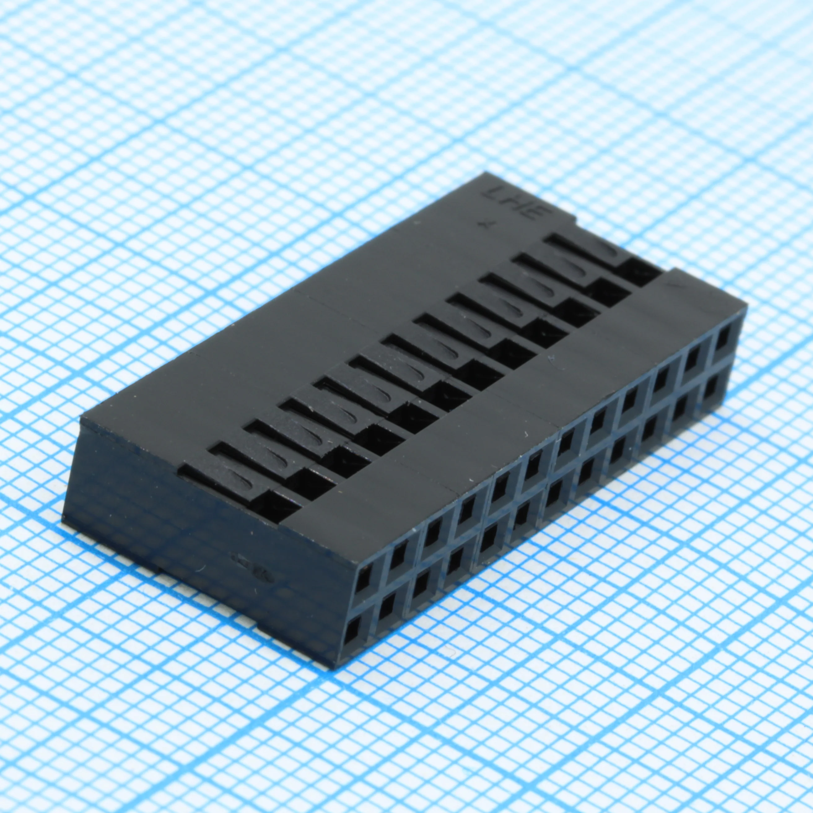 I-DS1071-SCB02X12 - Гнезда на кабель, двухрядные