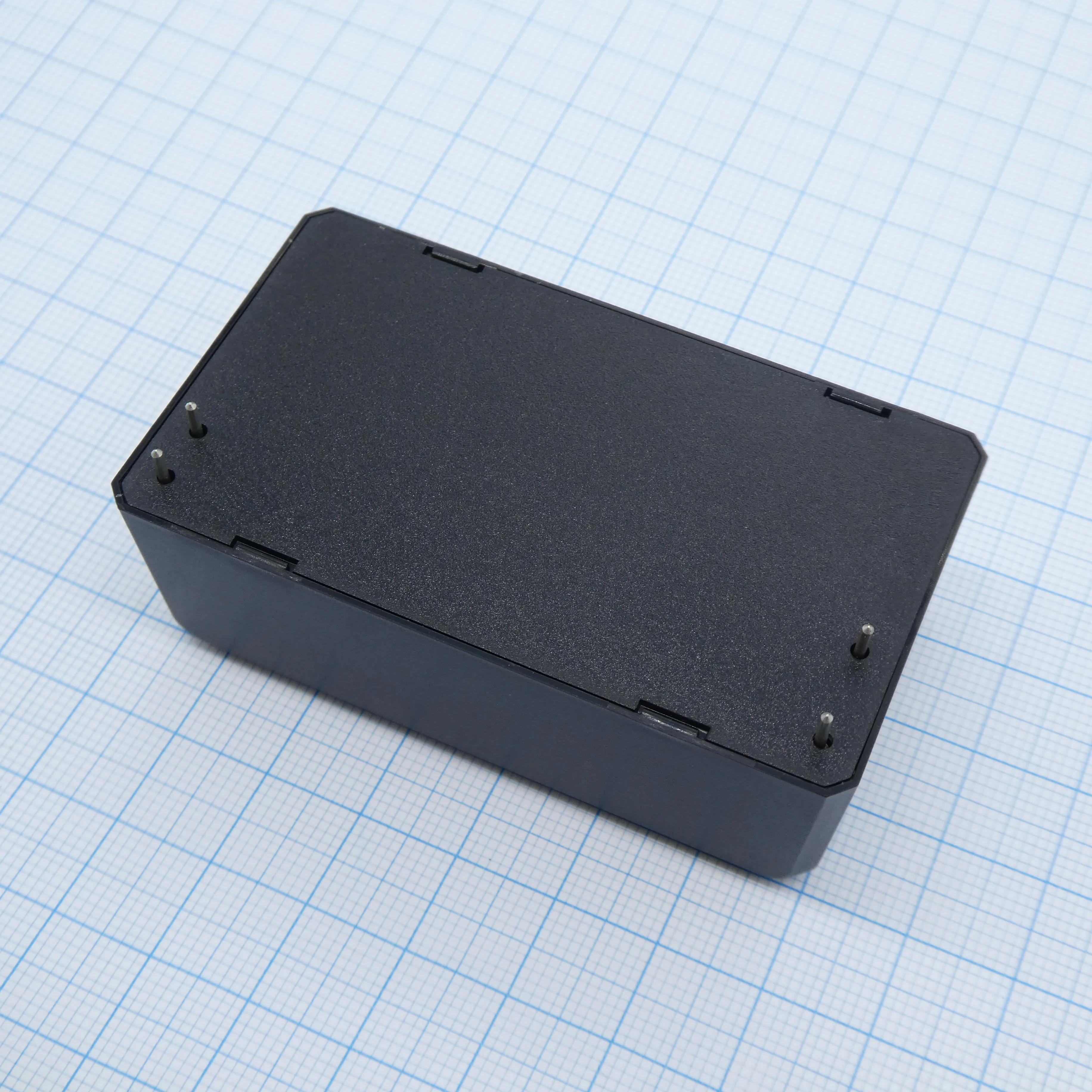IRM-30-48 - AC-DC, 30.2Вт, вход 85...264В AC 47...440 Гц, 120...370B DC, выход 48В/0.63А, изоляция 3000В AC, в корпусе на плату 69.5x39x24мм, -30...+70°C