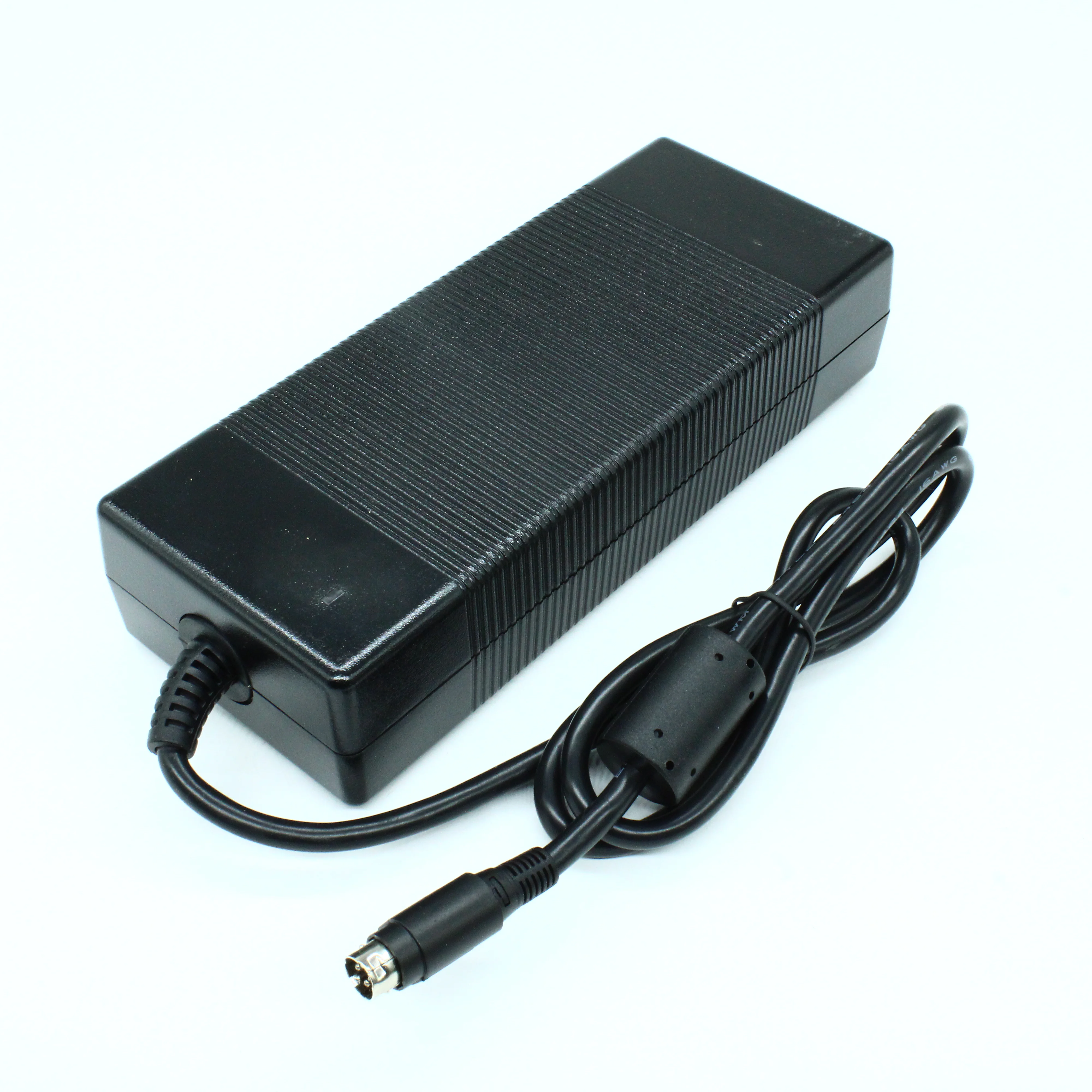 GST220A36-R7B - AC-DC, 219.6Вт, вход 85...264B AC 47...63 Гц, 127...370B DC, выход 36B/6.1A, изоляция 3000В AC, 175x72x35мм, -30...+70°С, сетевой разъём IEC320-C14, выходной разъем DIN-4P