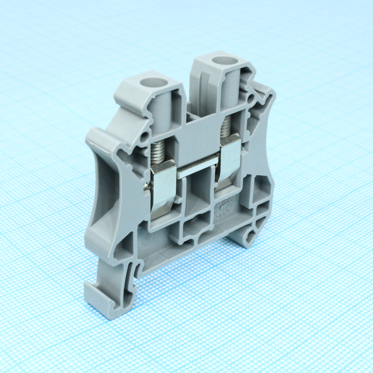 UT 6 - Проходные клеммы, номинальное напряжение: 1000 В, номинальный ток: 41 A, тип подключения: Винтовые зажимы, количество точек подсоединения: 2, cечение: 0,2 мм? - 10 мм?, AWG: 24 - 8, ширина: 8,2 мм, высота: 46,9 мм, цвет: cерый