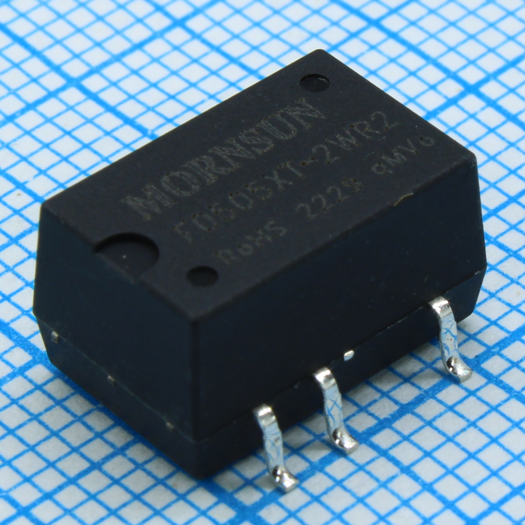 F0505XT-2WR2 - Преобразователь DC/DC мощность, Вт: 2 вход 5В выход 5В изоляция: 3000В