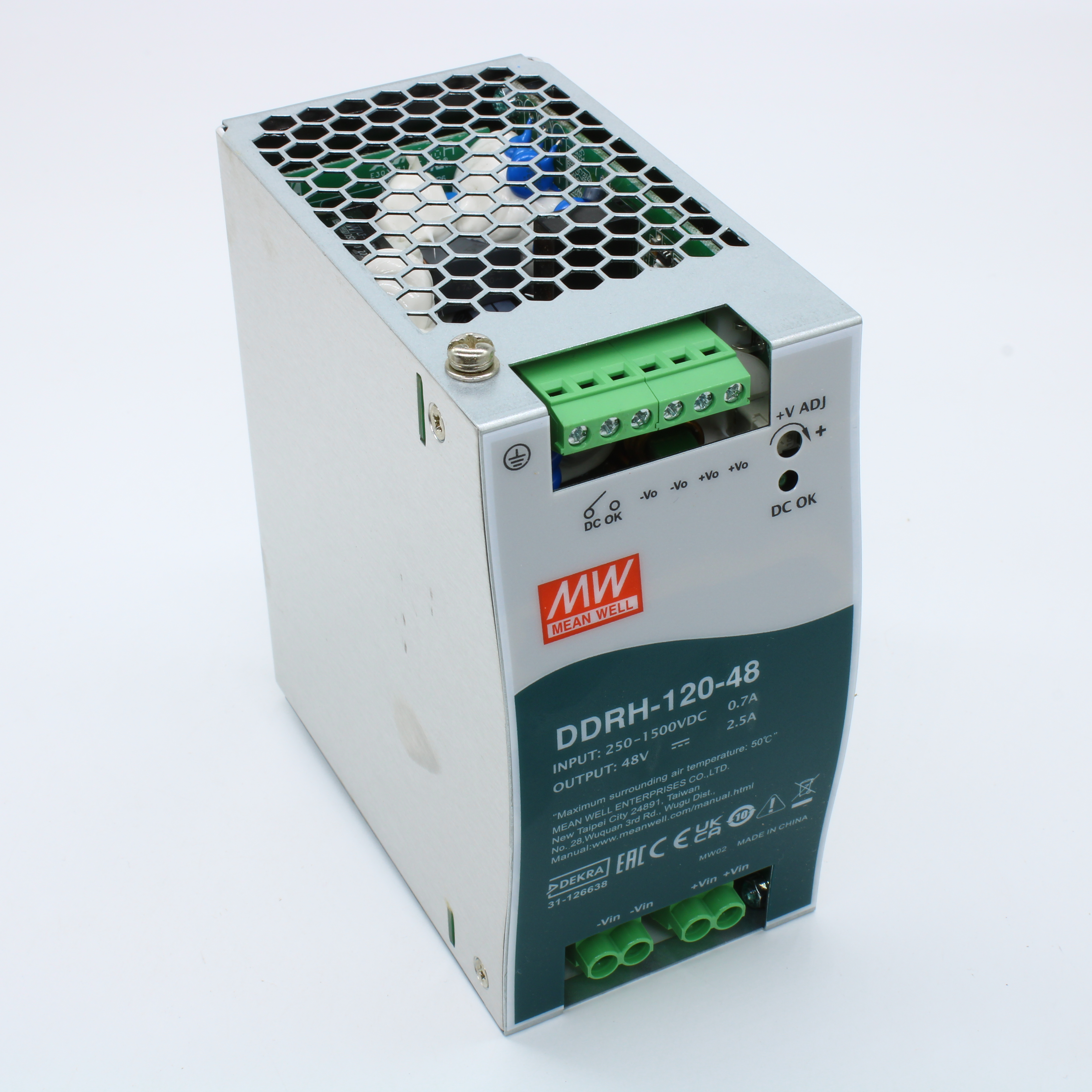DDRH-120-48 - DC-DC, 120Вт, вход 250…1500 В DC, выход 48В/2.5А, рег.выход 48…58В, изоляция 4000В DC, в кожухе на DIN-рейку, 63х125.2х115мм, -40...+85°С