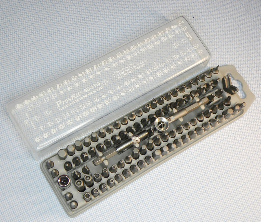 SD-2310 - Удобный набор бит из 100 элементов: 96 насадок, магнитного держателя, удлинителя, переходника, ограничителя.